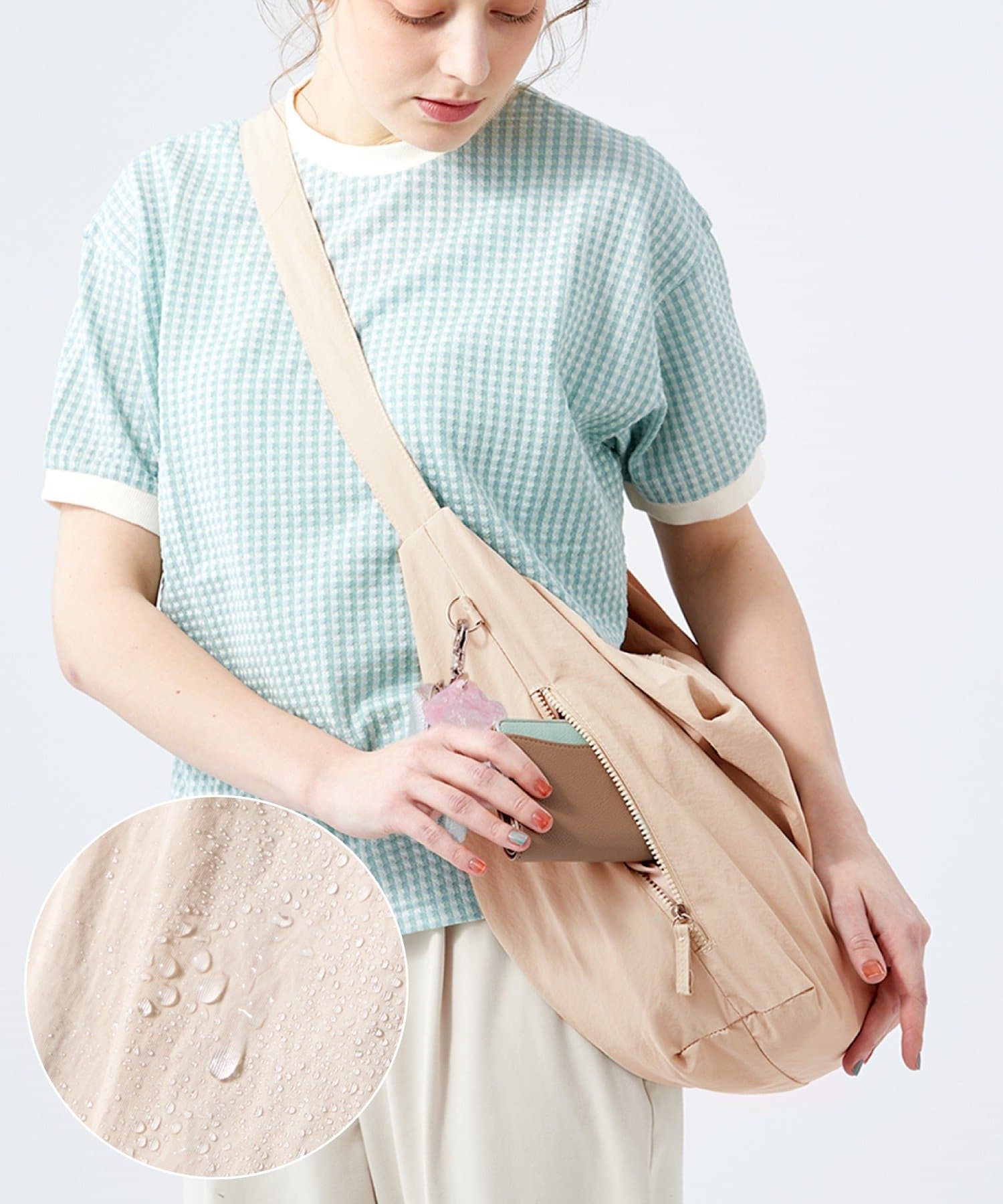 3COINS(スリーコインズ) はっ水ショルダーバッグ