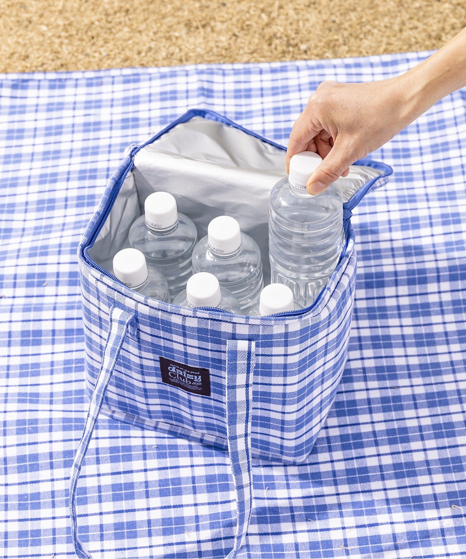 3COINS(スリーコインズ) 保冷バッグ