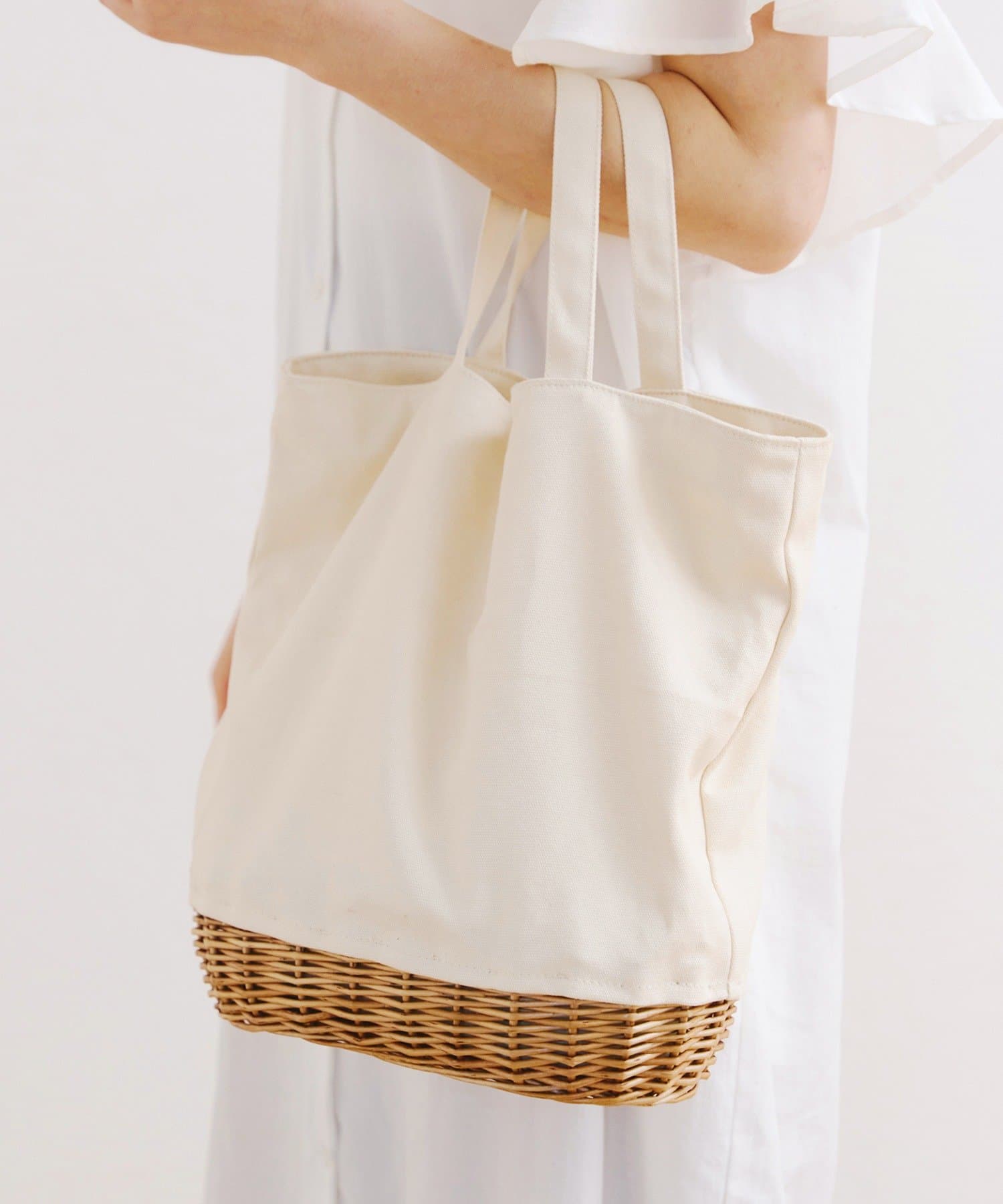 salut!(サリュ) 柳キャンバスバッグ