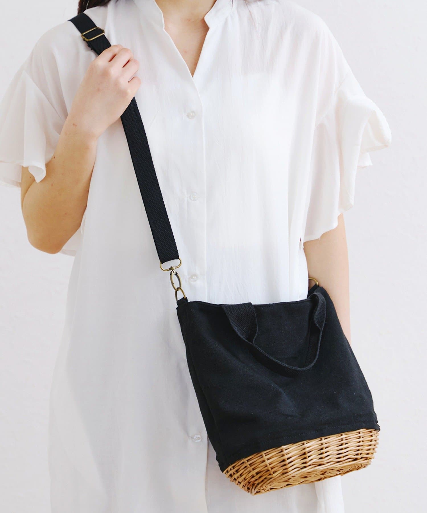 salut!(サリュ) 柳キャンバス2WAYショルダーバッグ