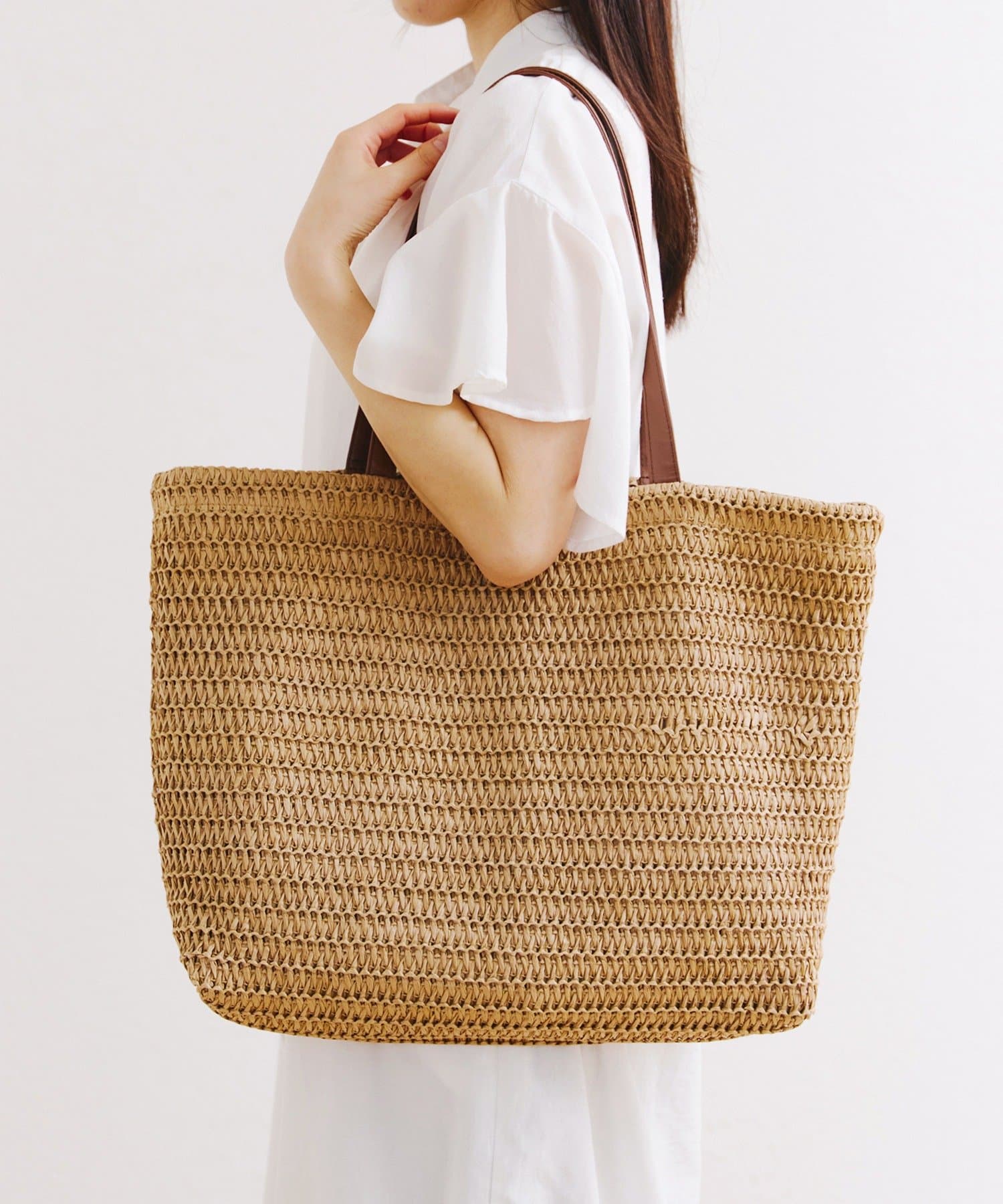 salut!(サリュ) フェイクレザーハンドルペーパーバッグ