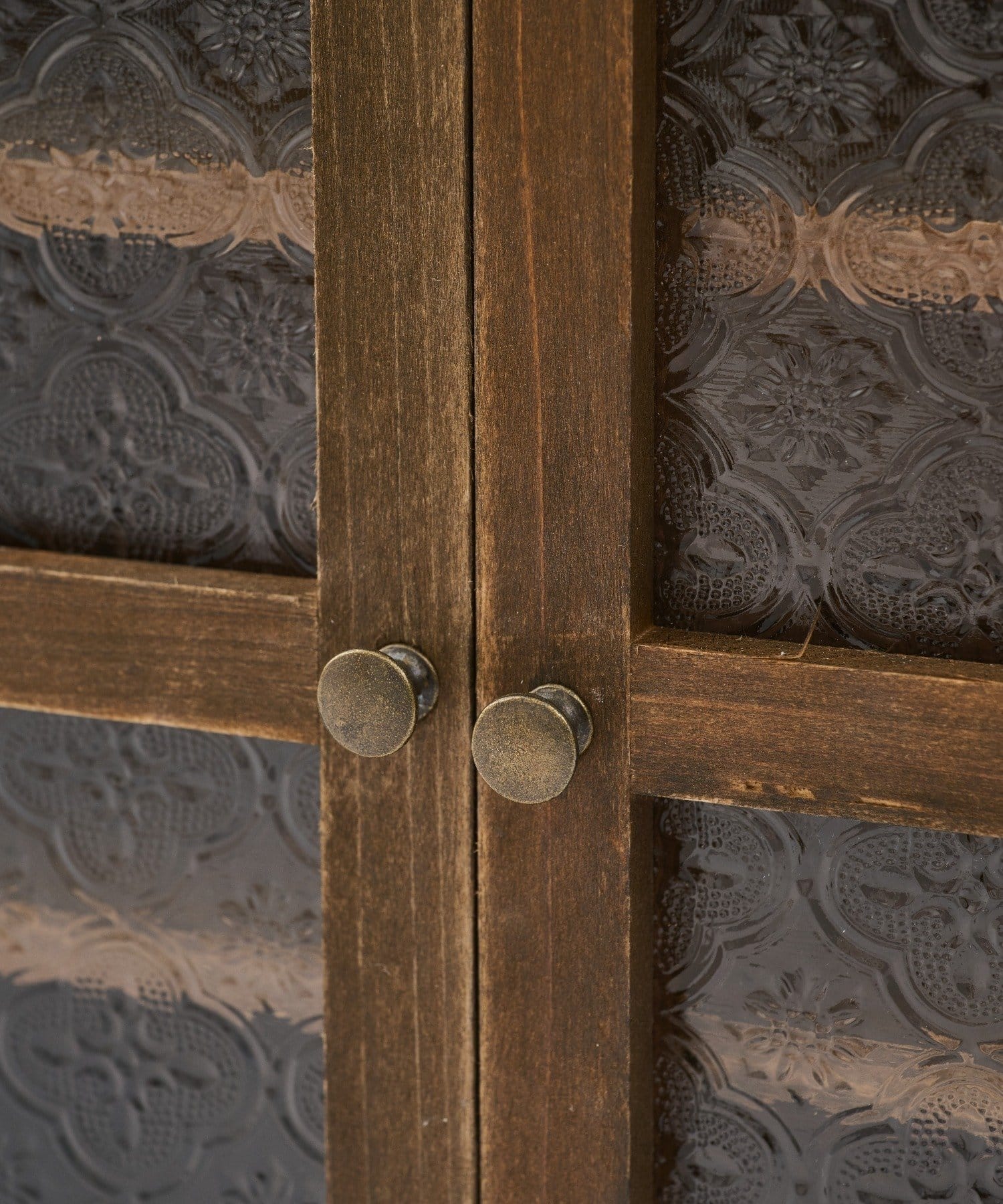 salut!(サリュ) 《WEB限定商品》フローラガラス両開きキャビネット