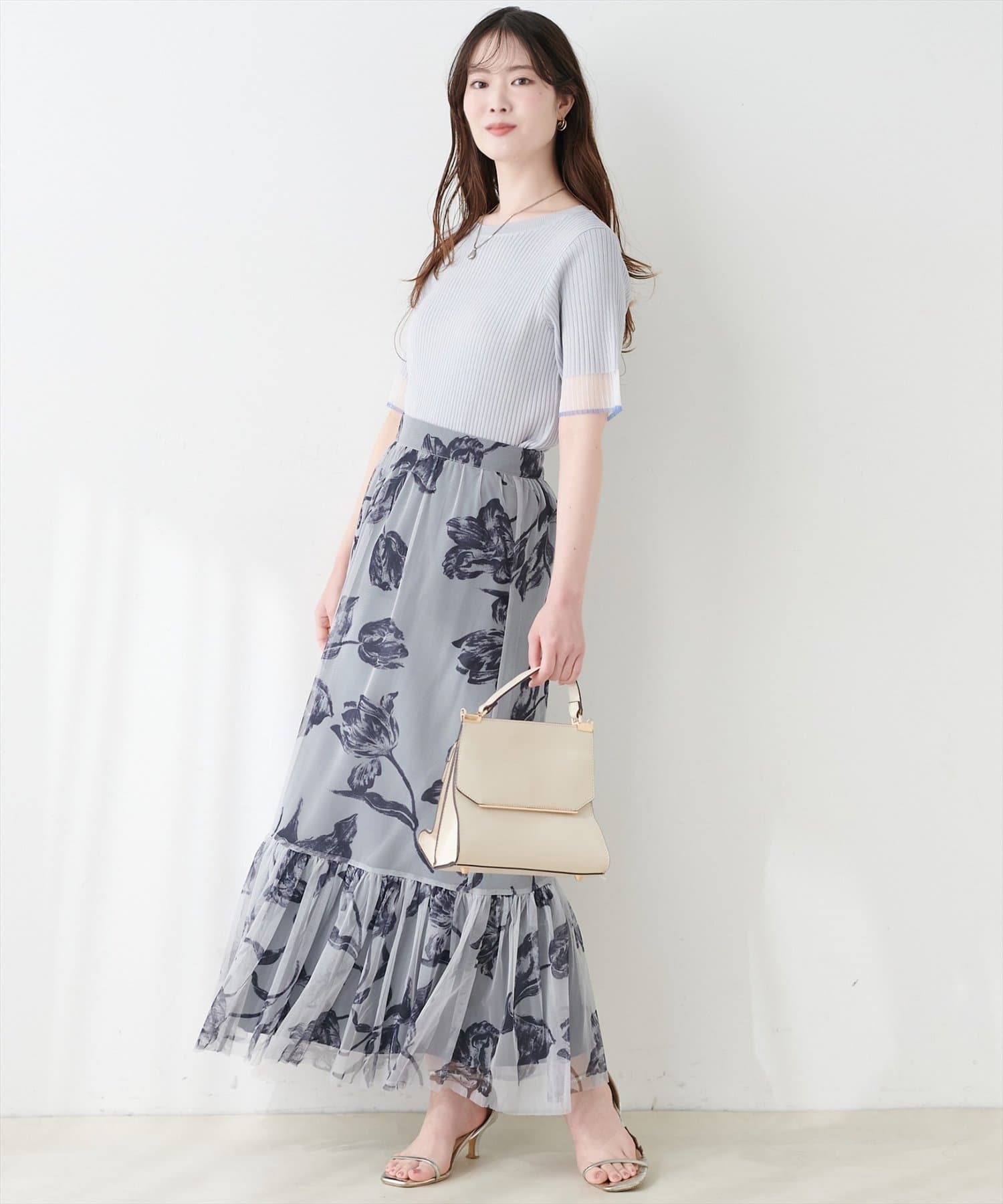 natural couture(ナチュラルクチュール) フラワープリントティアードスカート