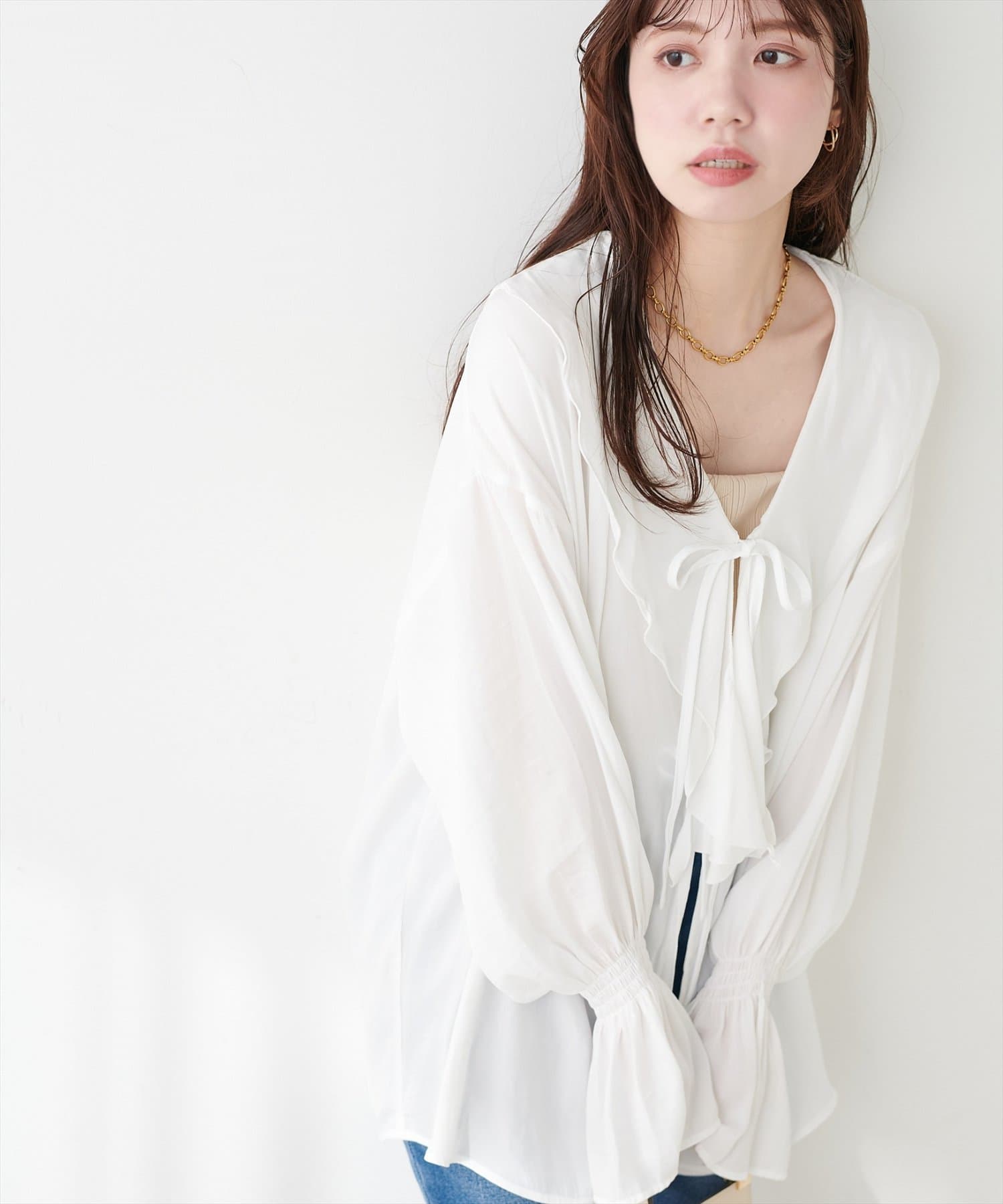 natural couture(ナチュラルクチュール) ポリエステルレーヨンフリルシャツ