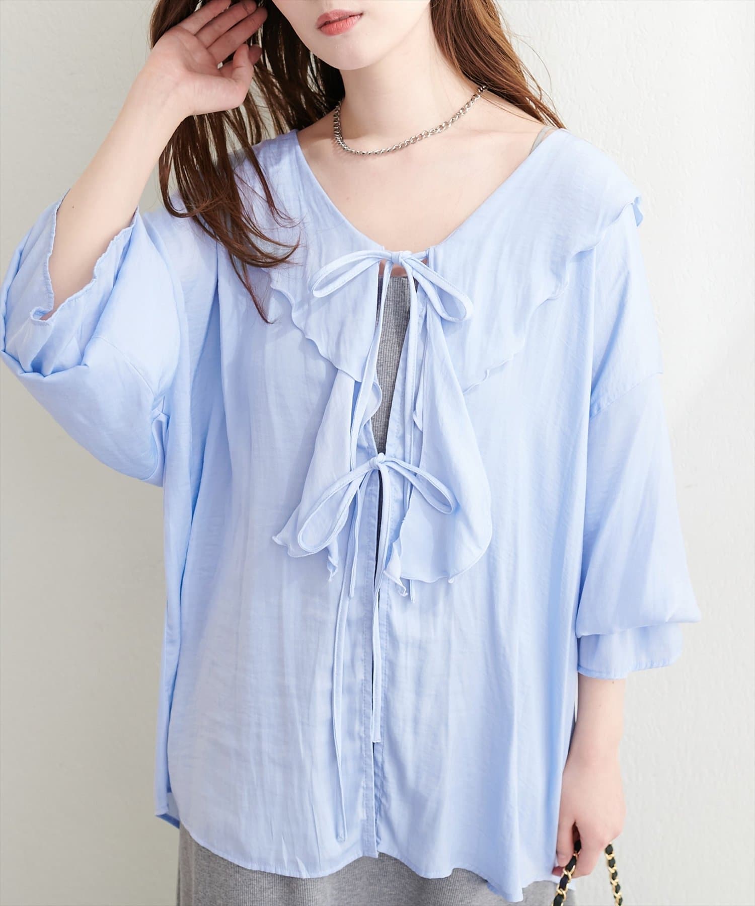 natural couture(ナチュラルクチュール) ポリエステルレーヨンフリルシャツ