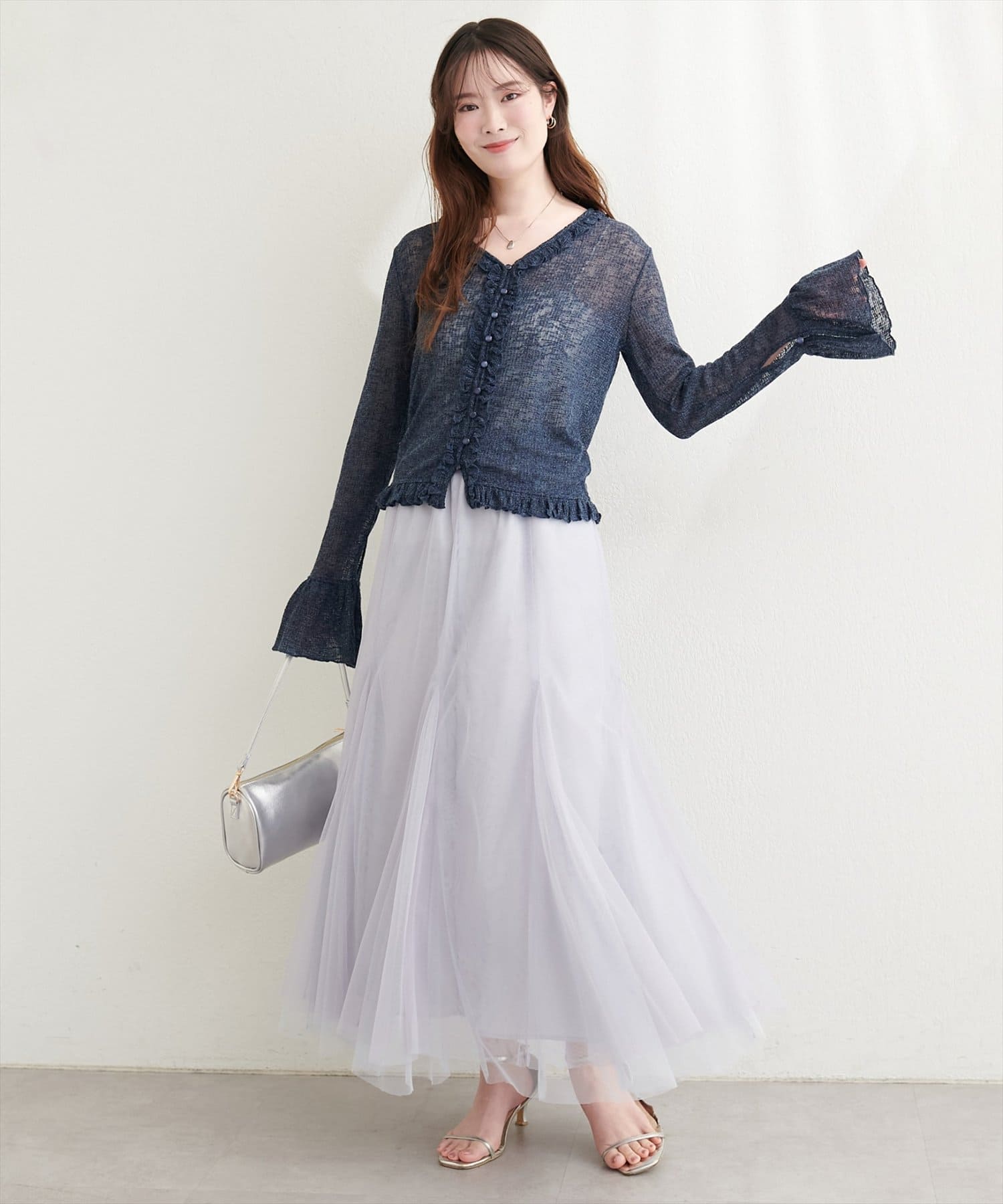 natural couture(ナチュラルクチュール) フリルデザインカットカーディガン