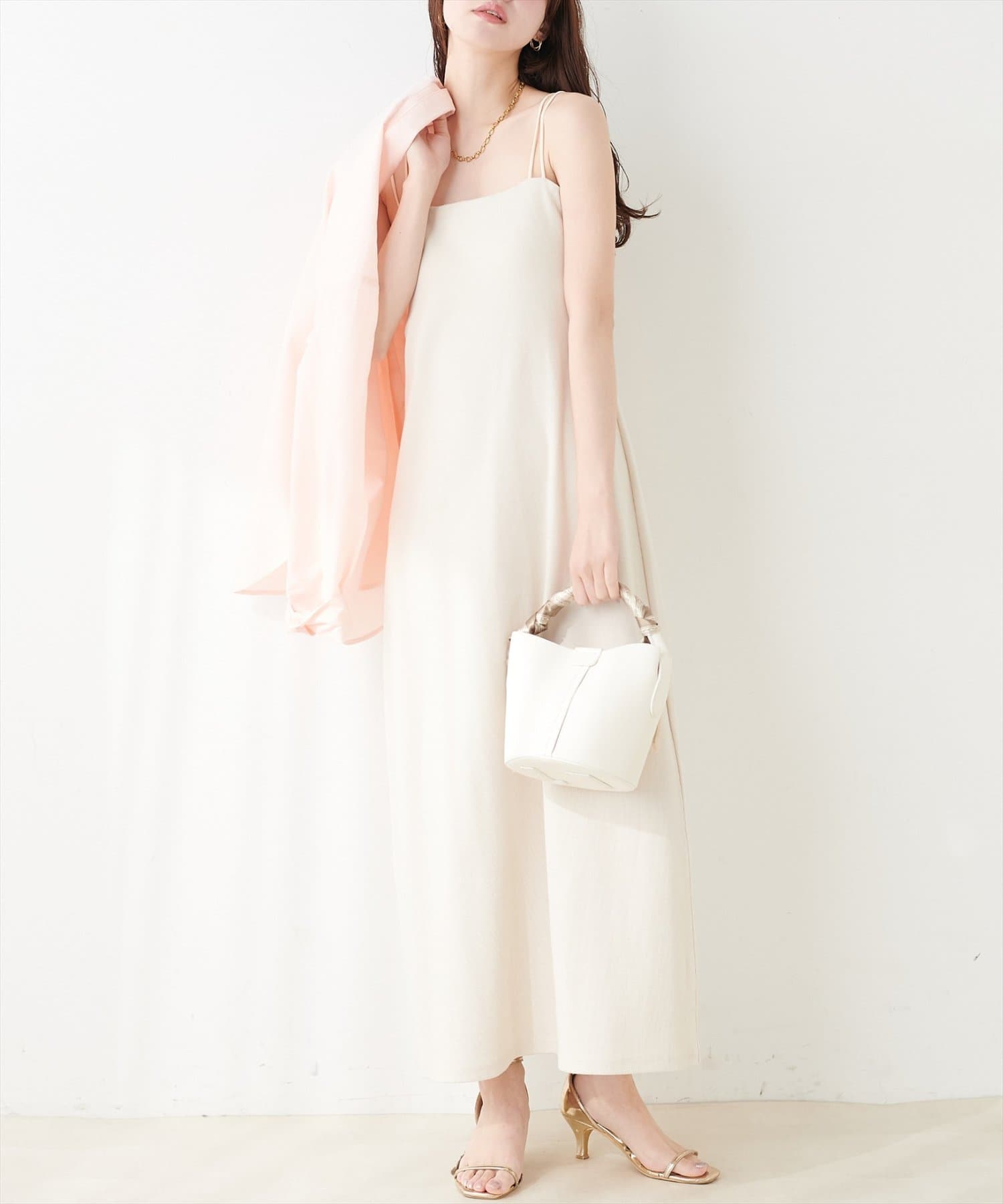 natural couture(ナチュラルクチュール) カップ付きキャミワンピース