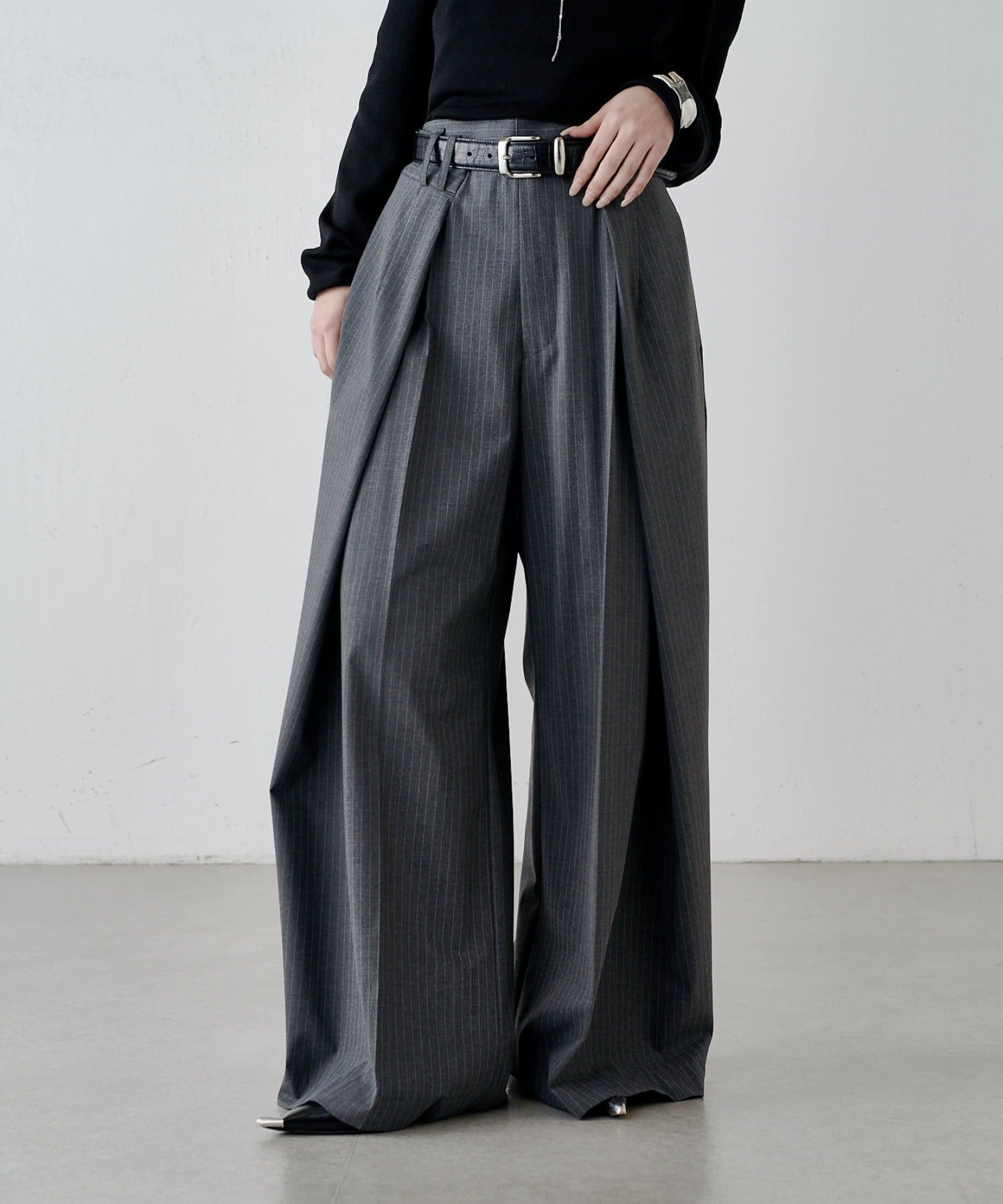 Lui's(ルイス) ポプリンストライプラップデザインパンツ