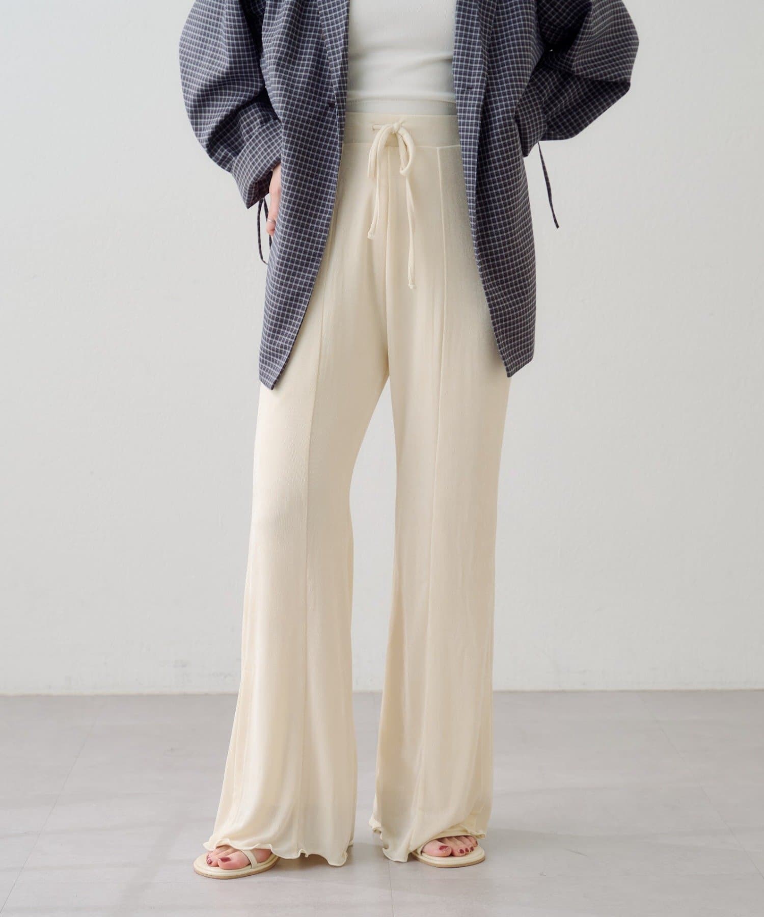 Kastane(カスタネ) 【S.Mサイズ展開】B シアーリブフレアパンツ