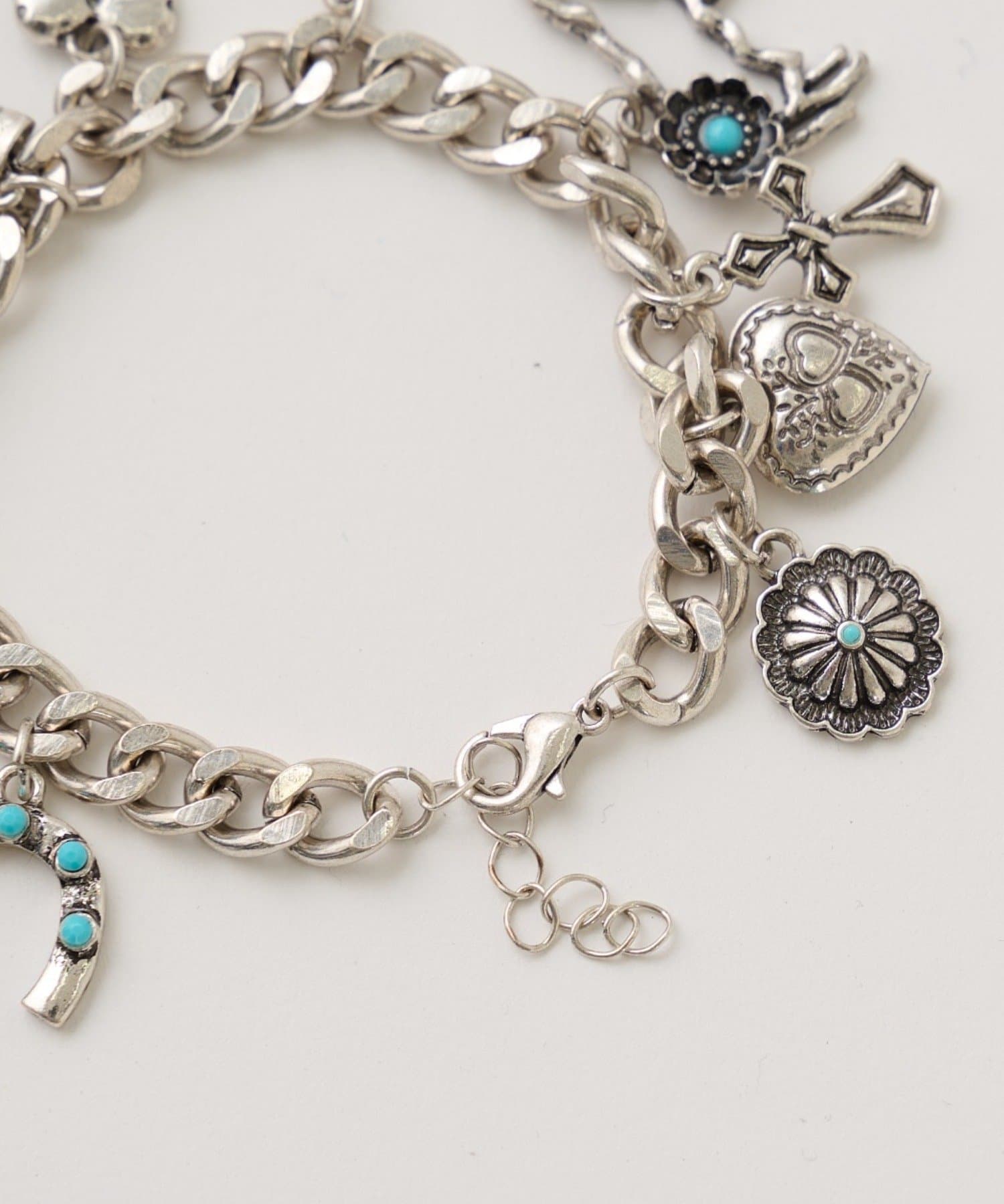 WHO’S WHO gallery(フーズフーギャラリー) モチーフターコイズブレスレット