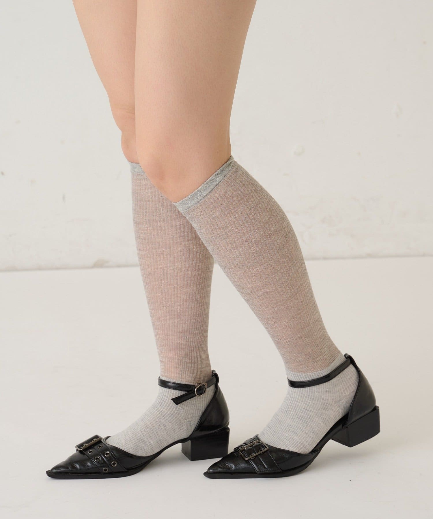 WHO’S WHO gallery(フーズフーギャラリー) シアーリブロングソックス