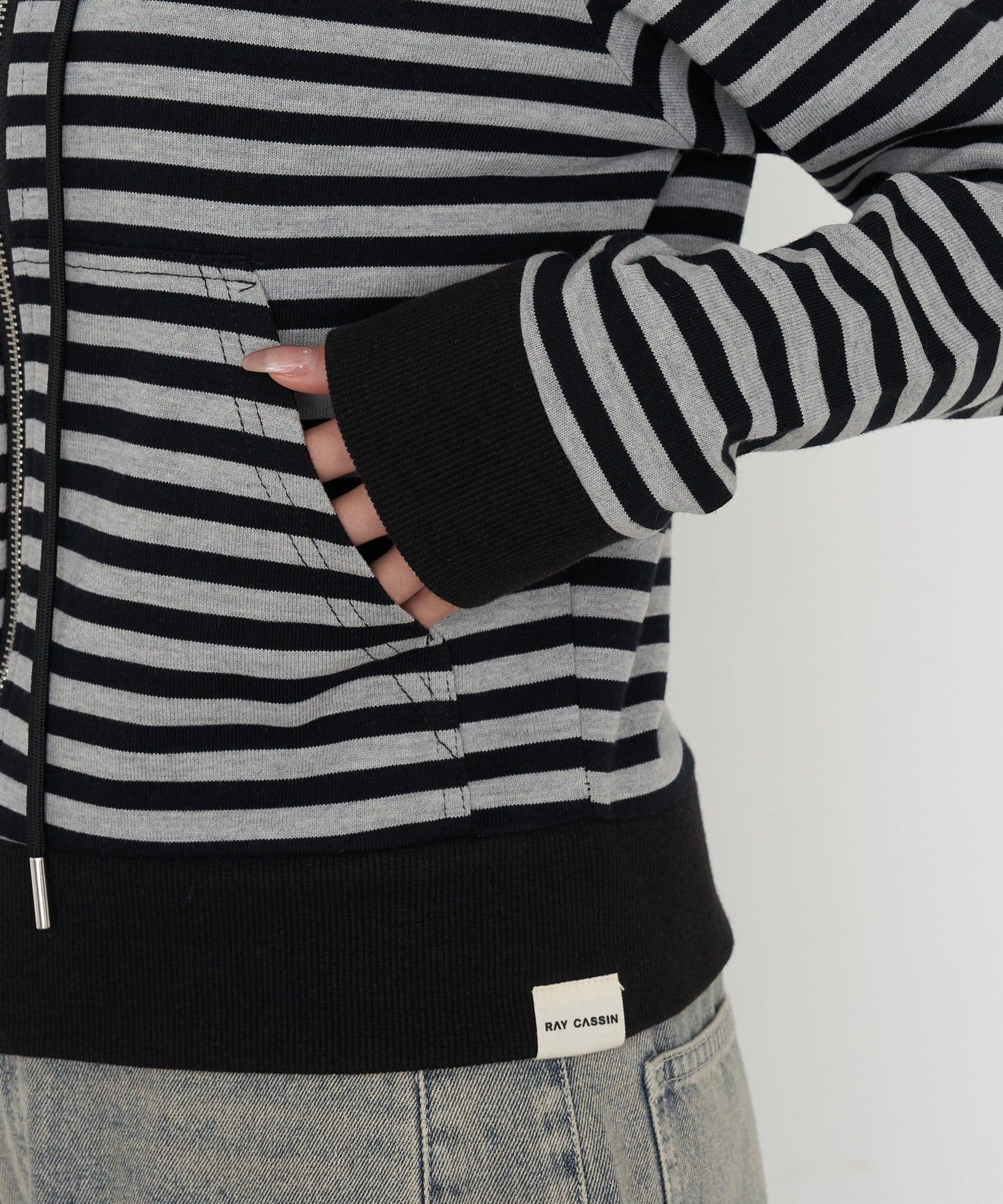 RAY CASSIN(レイカズン) 【セットアップで着られる】ボーダーパーカー