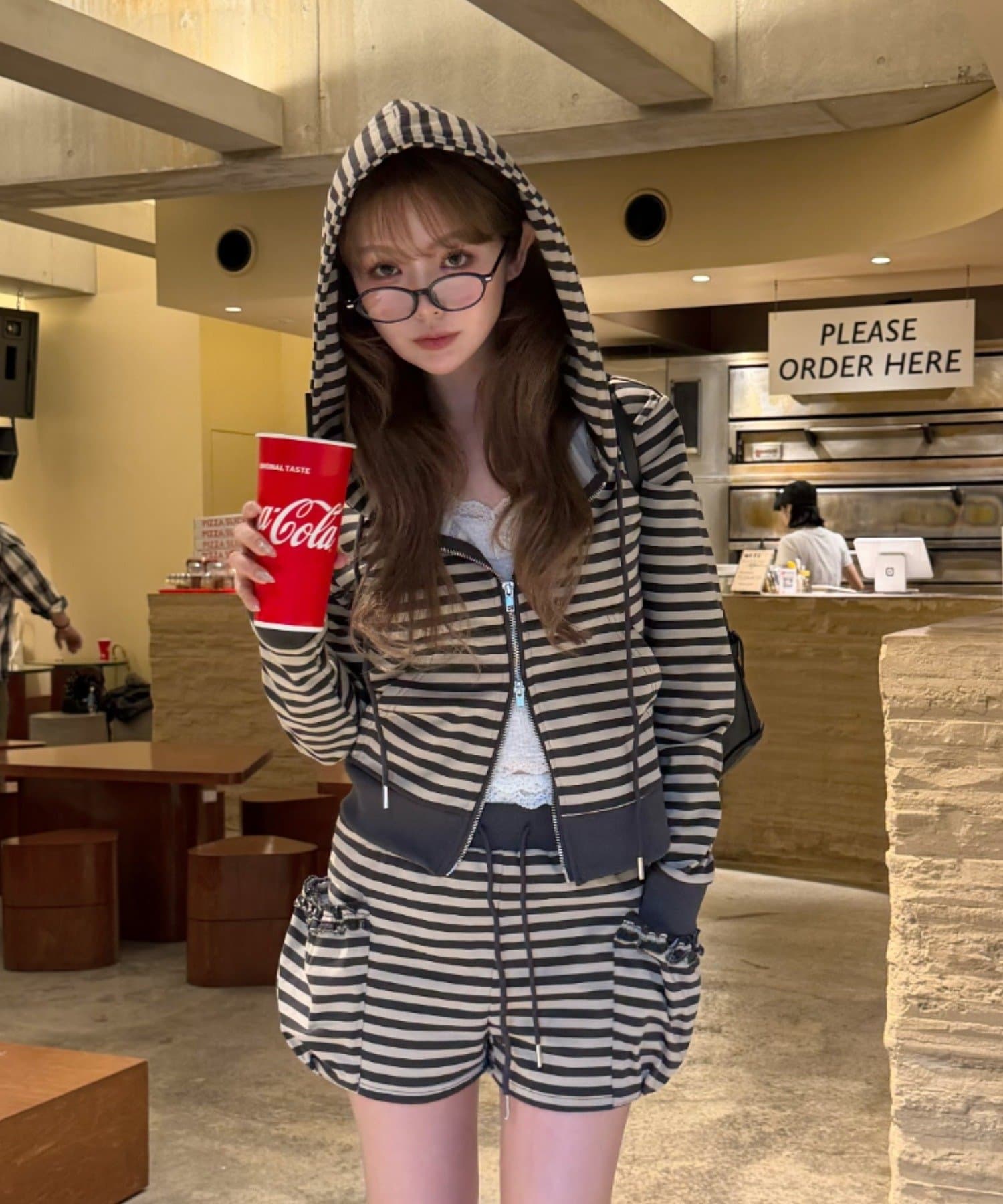 RAY CASSIN(レイカズン) 【セットアップで着られる】ボーダーパーカー