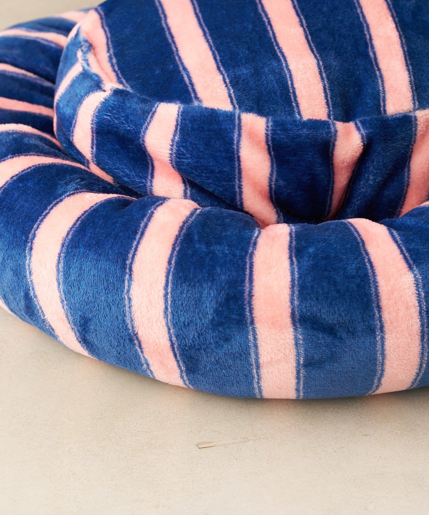 BIRTHDAY BAR(バースデイバー) 【SAHIR サヒール】ペットベッドとハーネスのセット