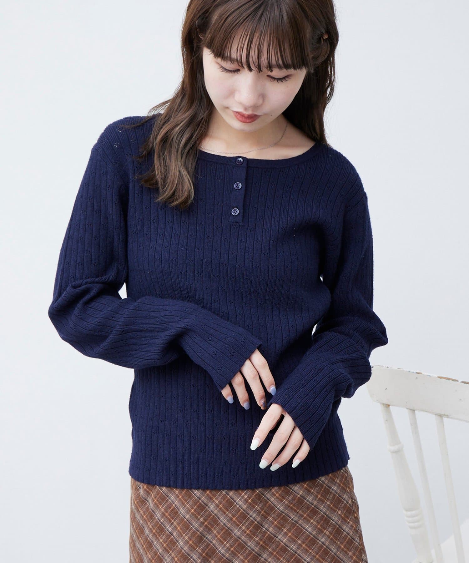 DISCOAT(ディスコート) 【umm.】WEB限定アイレットヘンリーネックプルオーバー