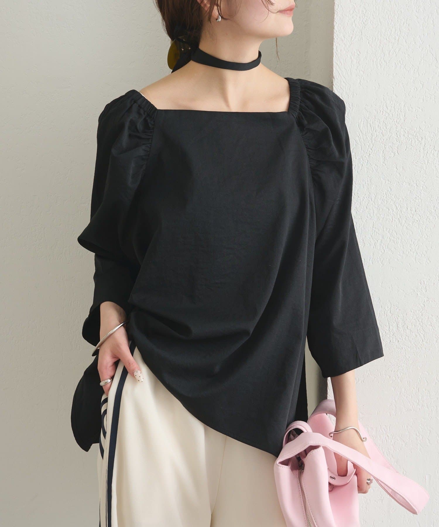 mystic(ミスティック) チョーカーリボンパフブラウス