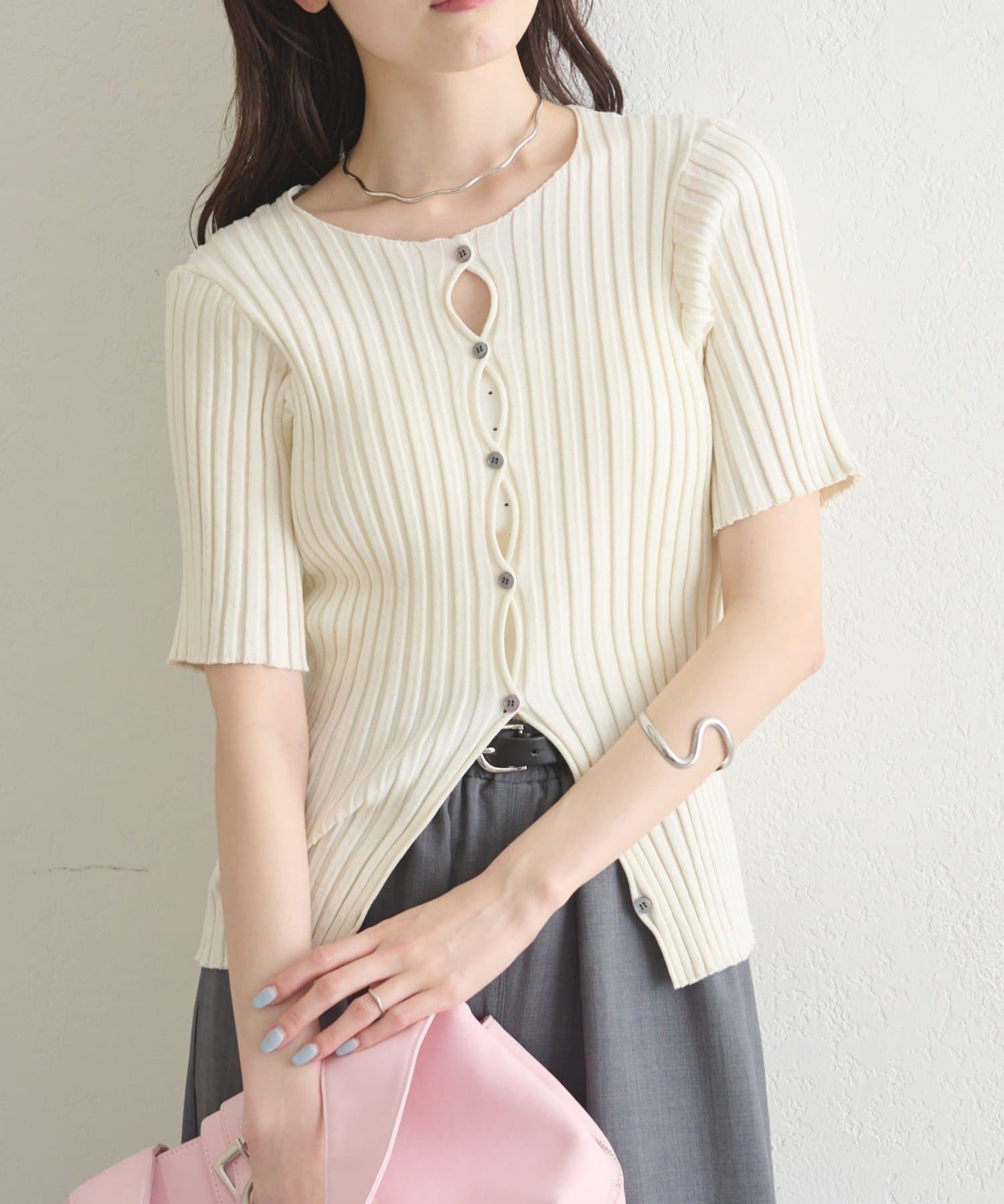 mysticの《WEB限定》ラウンドスリット半袖カーディガン