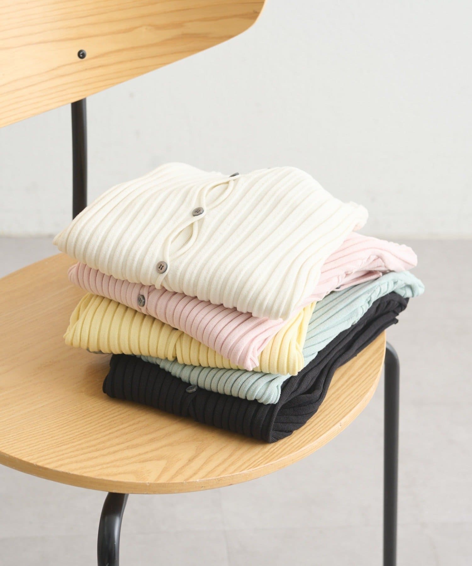 mystic(ミスティック) 《WEB限定》ラウンドスリット半袖カーディガン