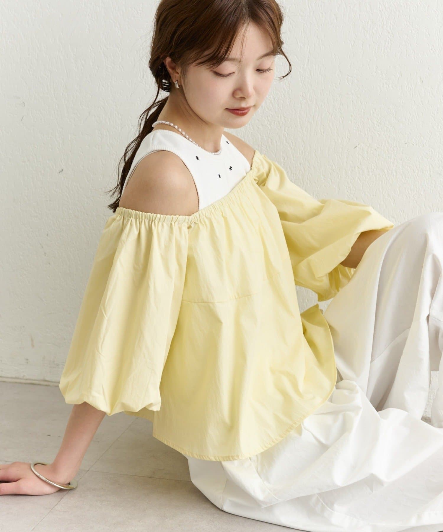 mystic(ミスティック) 《4/2(THU) 12:00予約START》オフショル袖バルーンブラウス