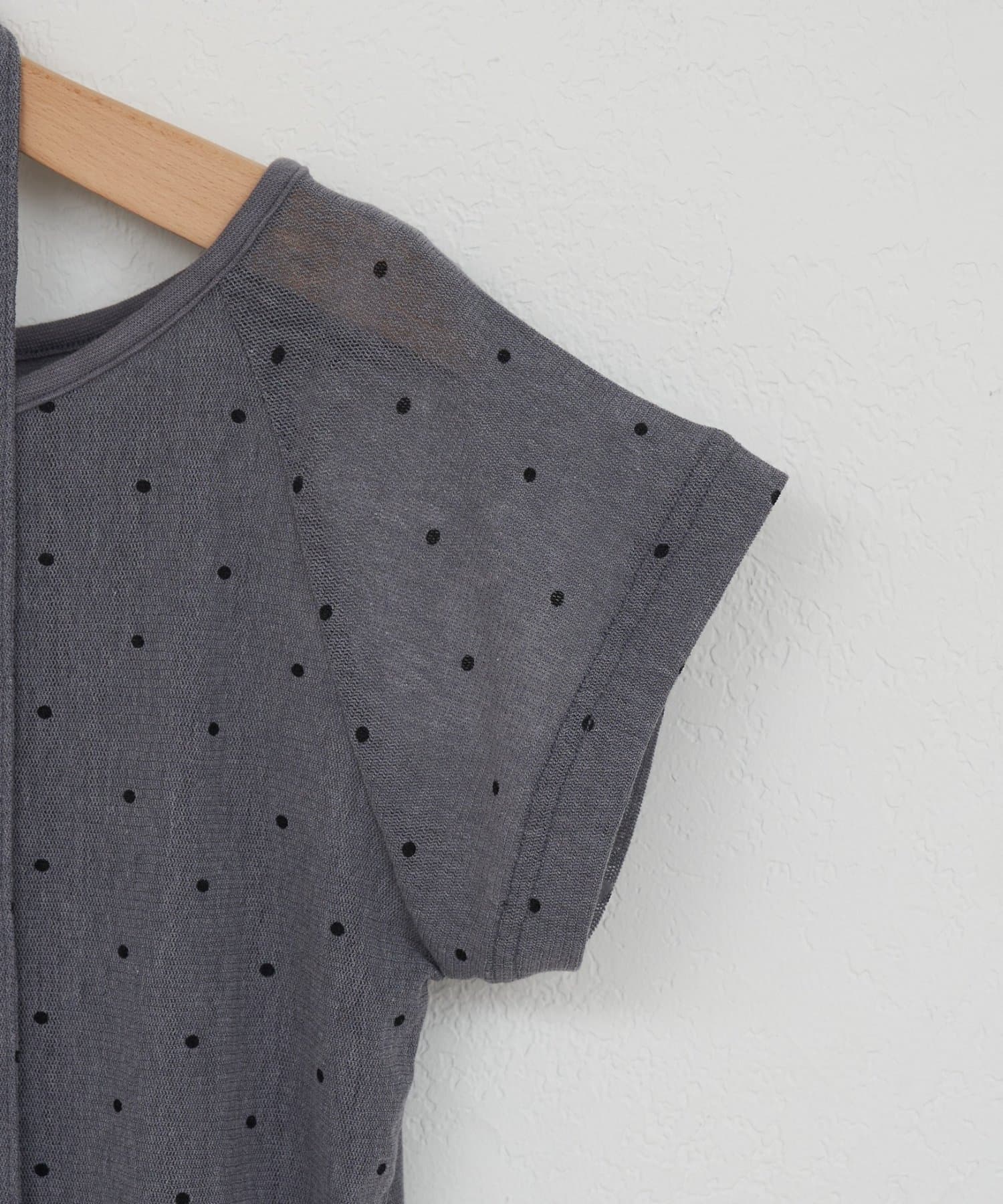 DISCOAT(ディスコート) 【umm.】チョーカー付きドットラグランPO