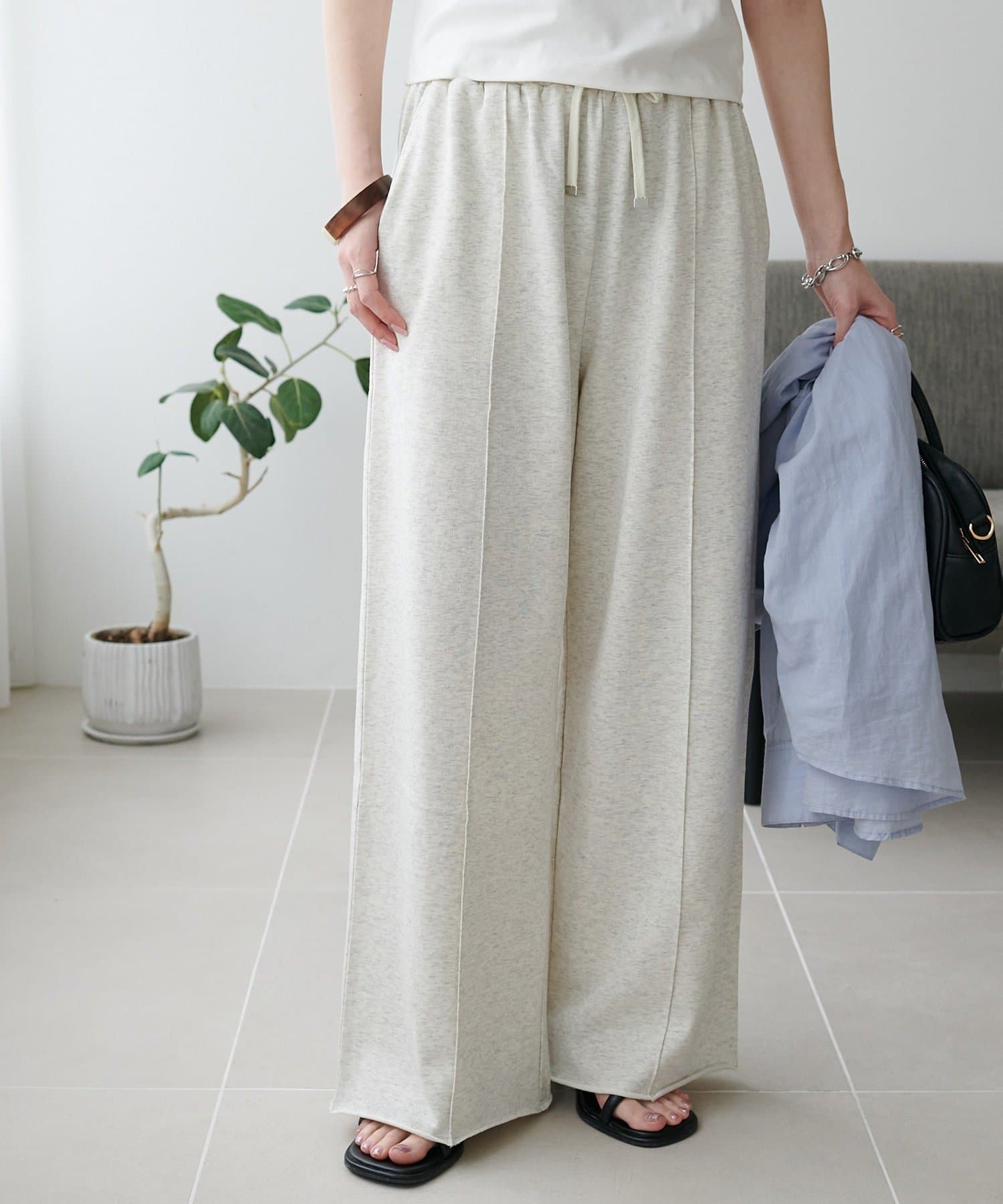 DISCOAT(ディスコート) ライトオンス裏毛センタープレスワイドパンツ