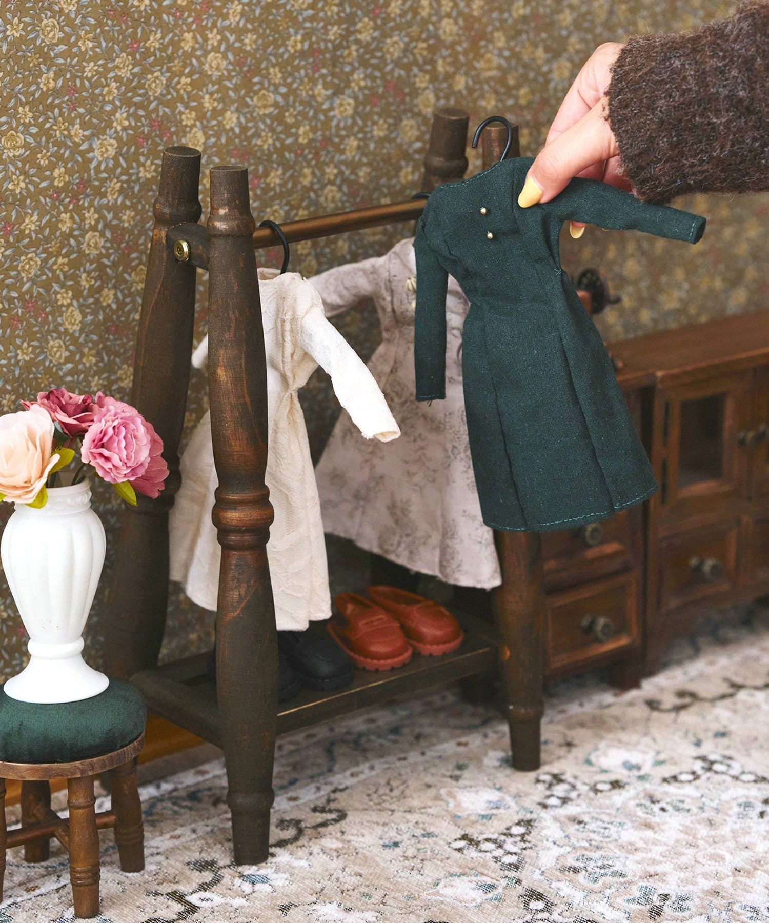 salut!(サリュ) 《1/6サイズ》インテリアハンガーラックミニ／petit monde