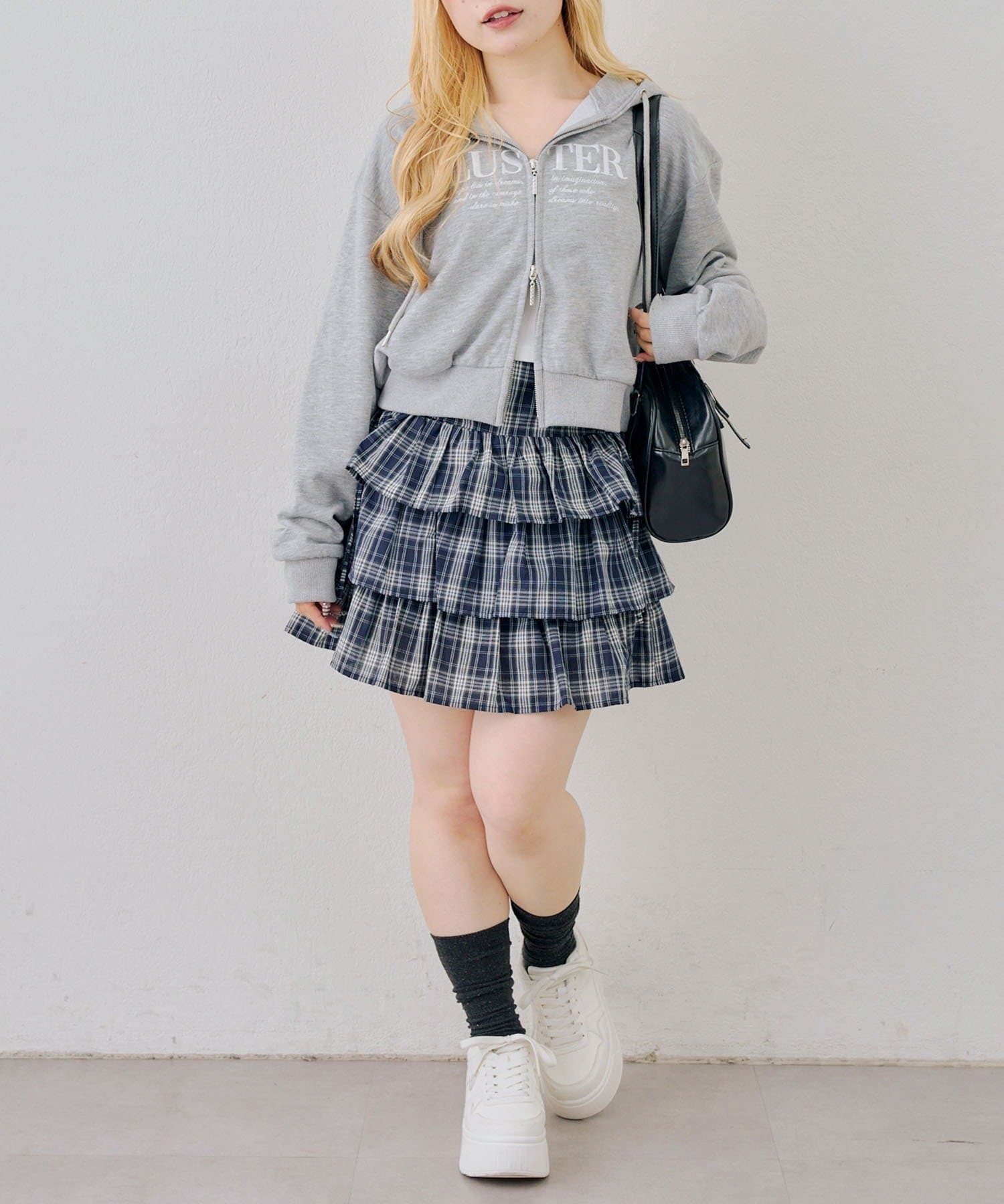 NICE CLAUP / OLIVE des OLIVE OUTLET(ナイスクラップ  / オリーブ デ オリーブ アウトレット) 【continuer】サイドリボンティアードミニスカート