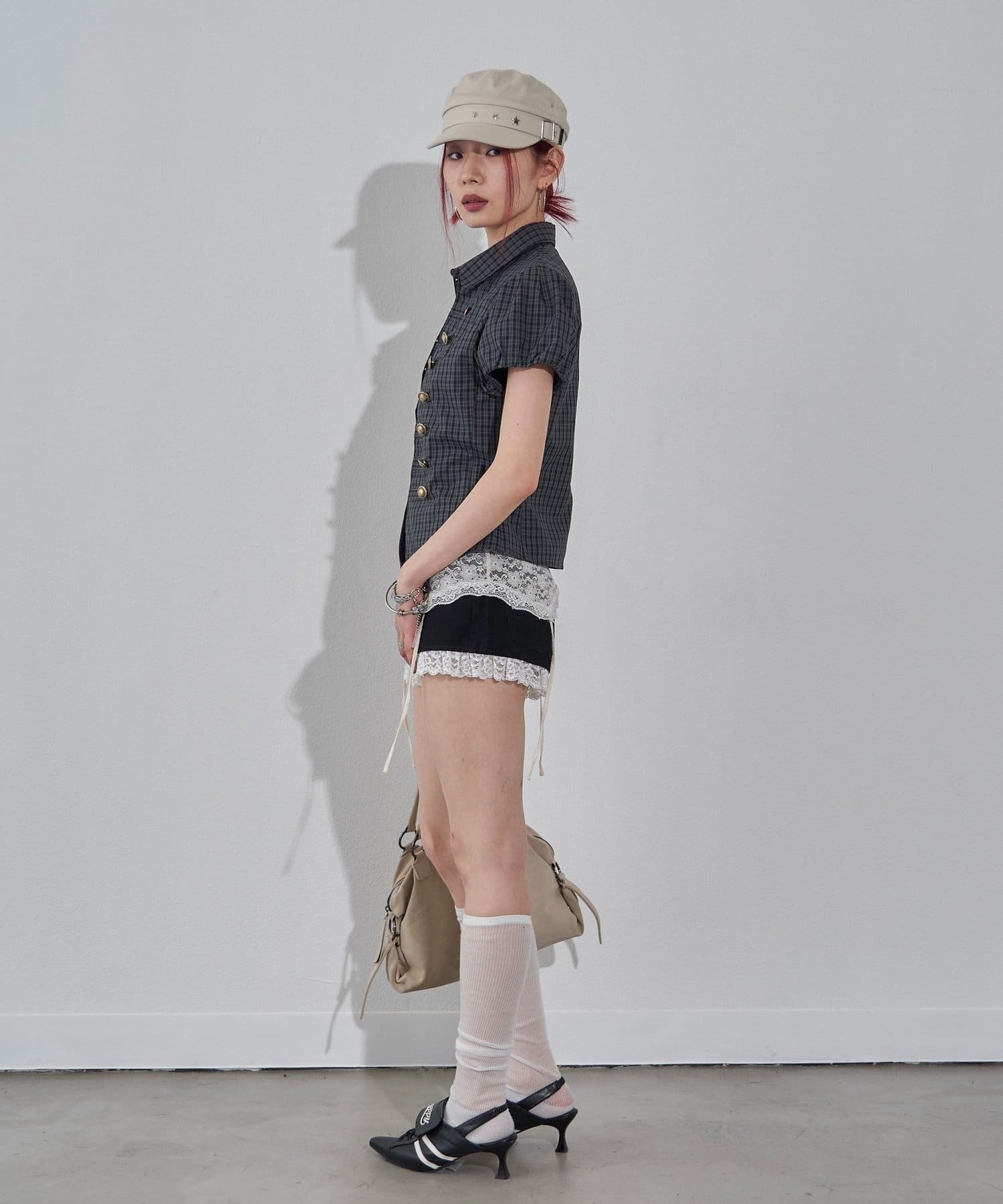 WHO’S WHO gallery(フーズフーギャラリー) 【WEB限定カラーあり】ナポレオンパフスリブラウス