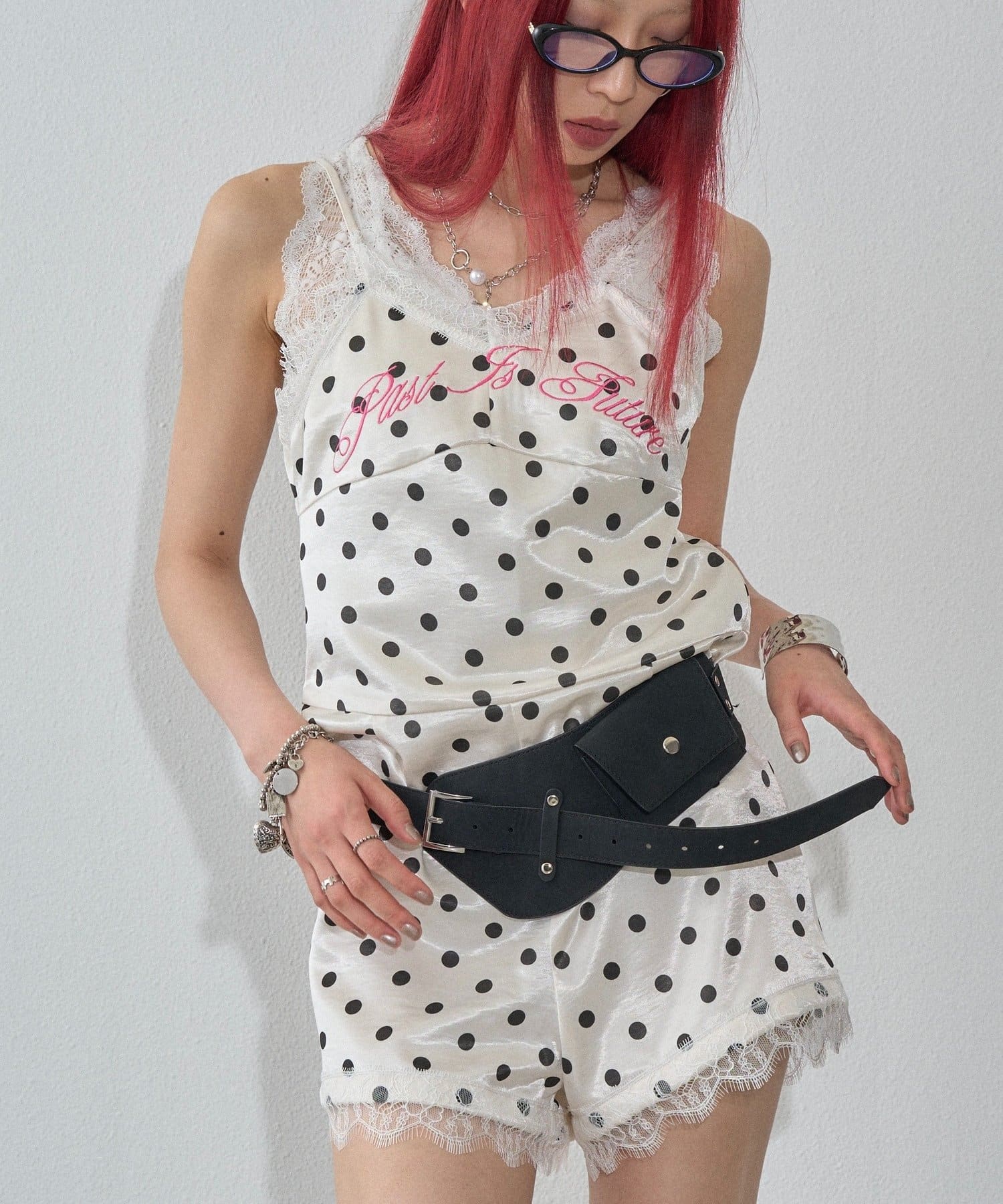 WHO’S WHO gallery(フーズフーギャラリー) サテンドットサロペット