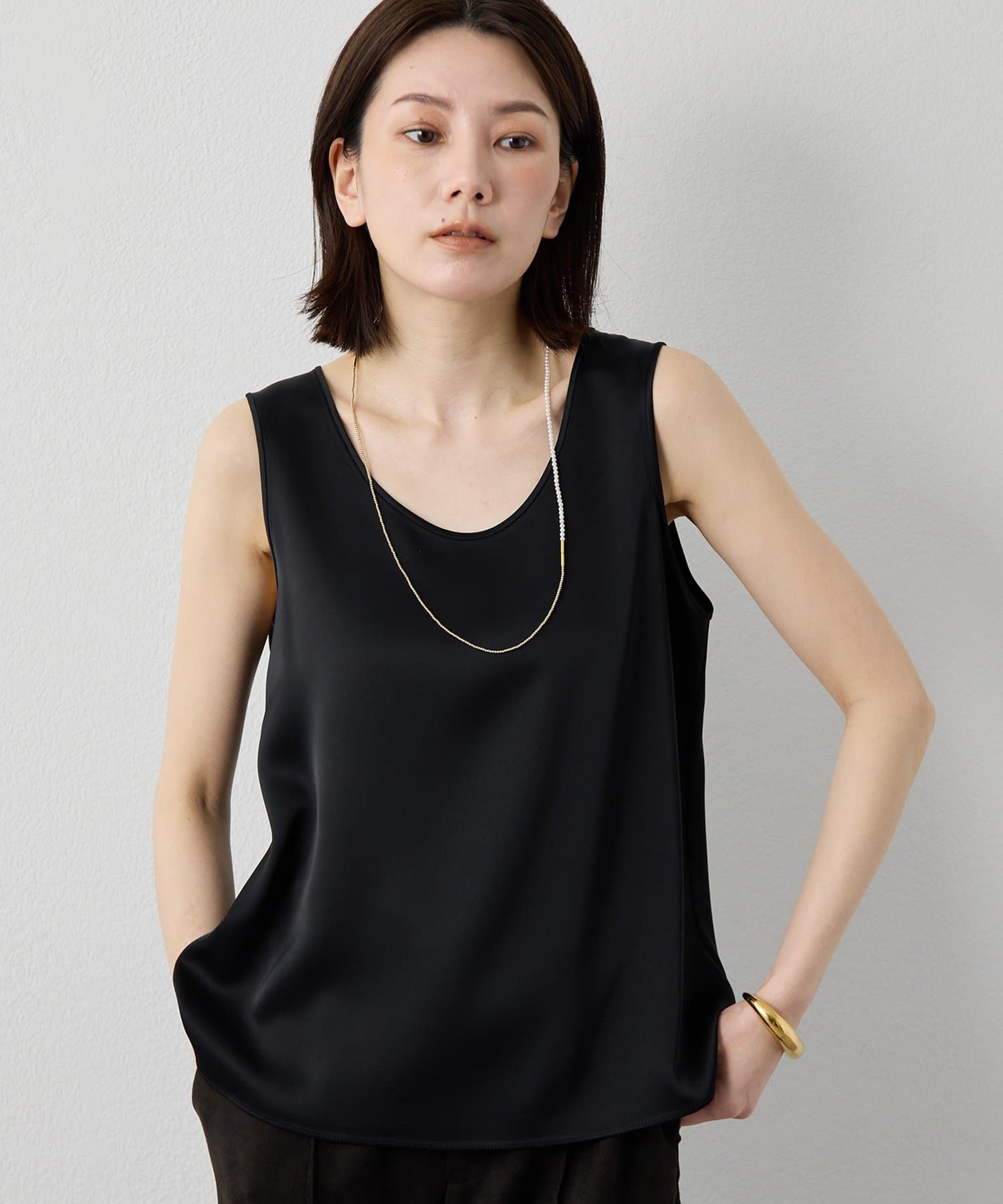 Whim Gazette(ウィム ガゼット) 【Drawing Numbers】ダブルサテンタンクブラウス