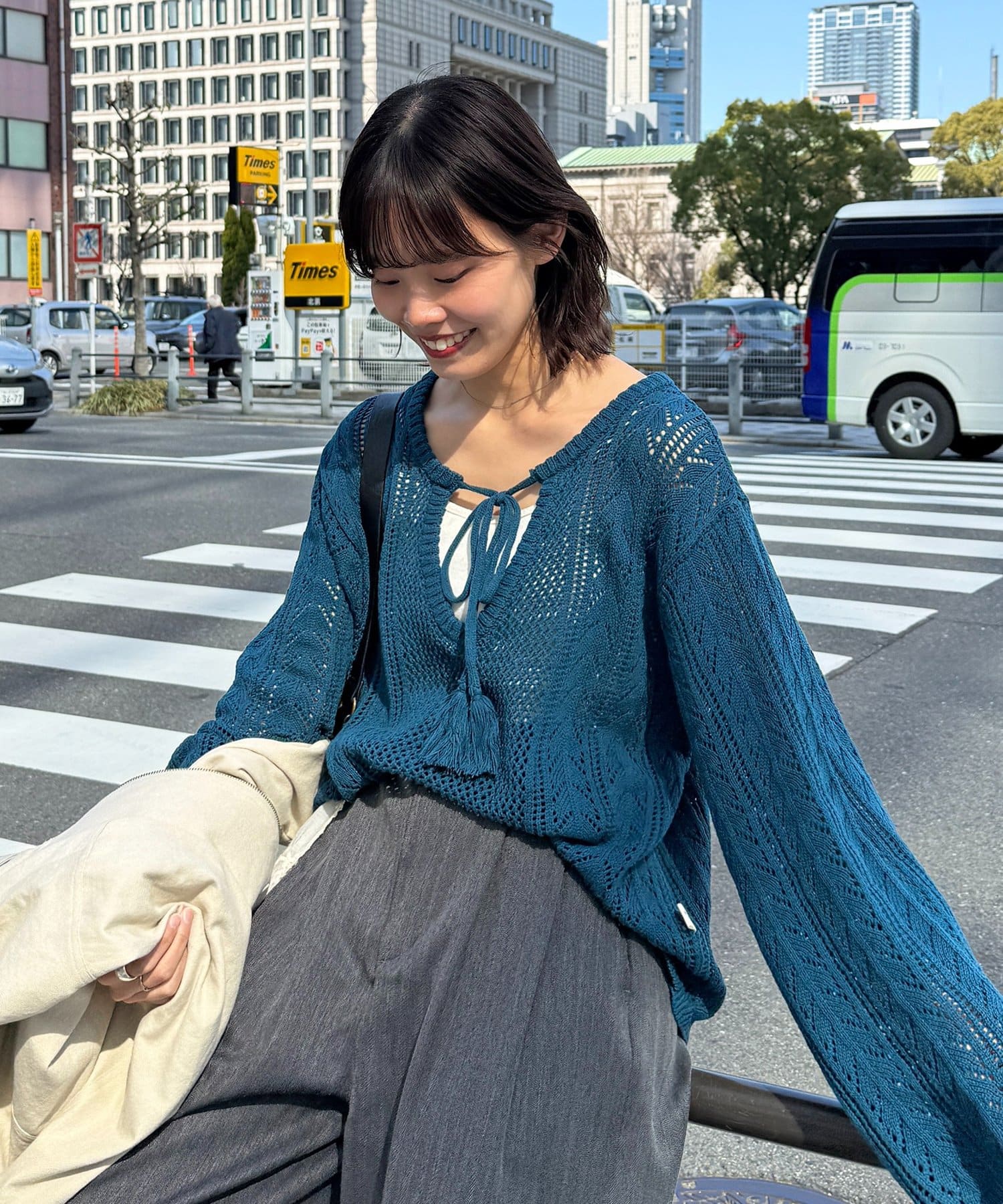 CPCM(シーピーシーエム) 【ASUKA's企画】かぎ編みVネックニット