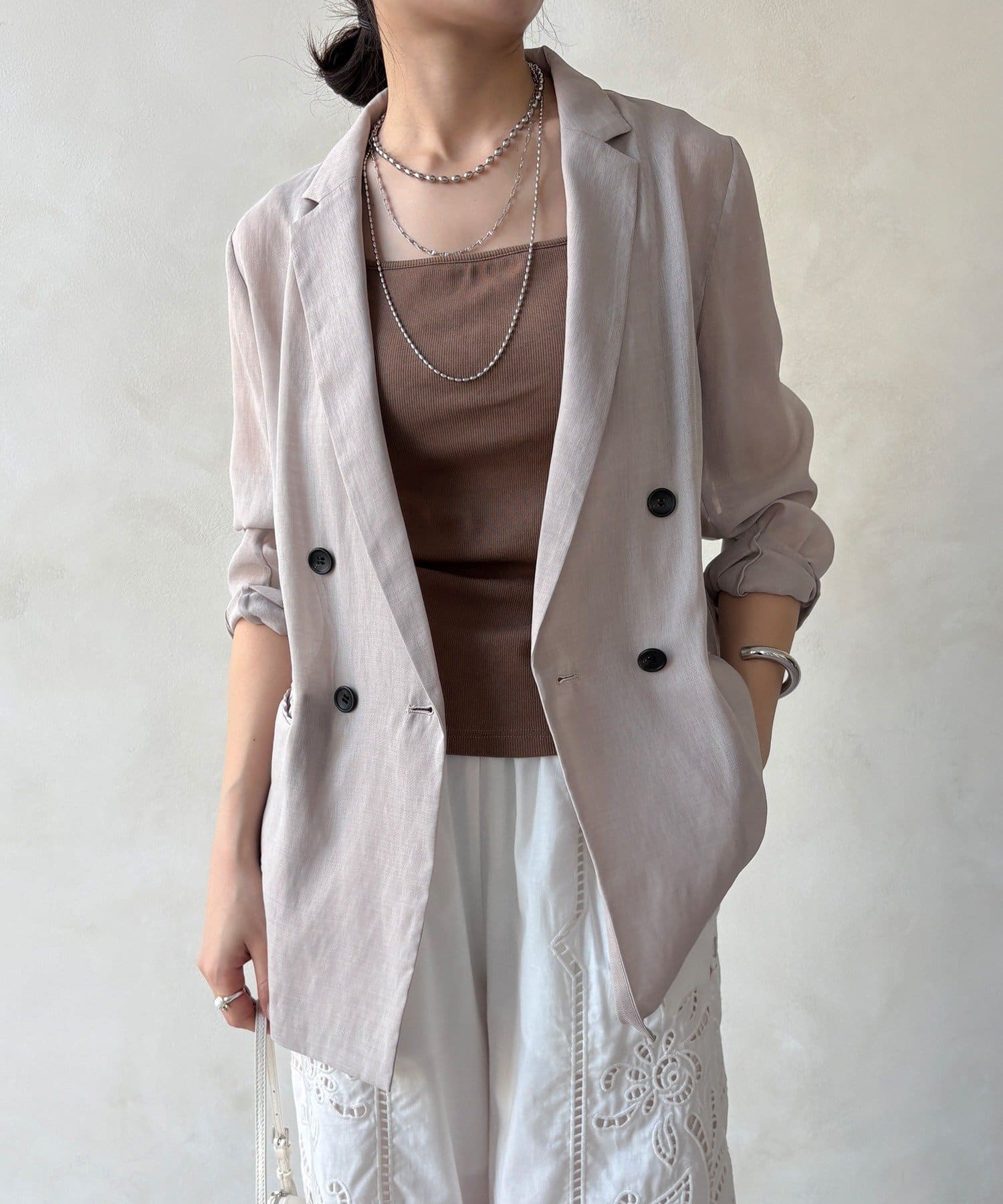 DOUDOU(ドゥドゥ) 【24日 10%OFFで予約スタート！】バックスリットシアーダブルジャケット