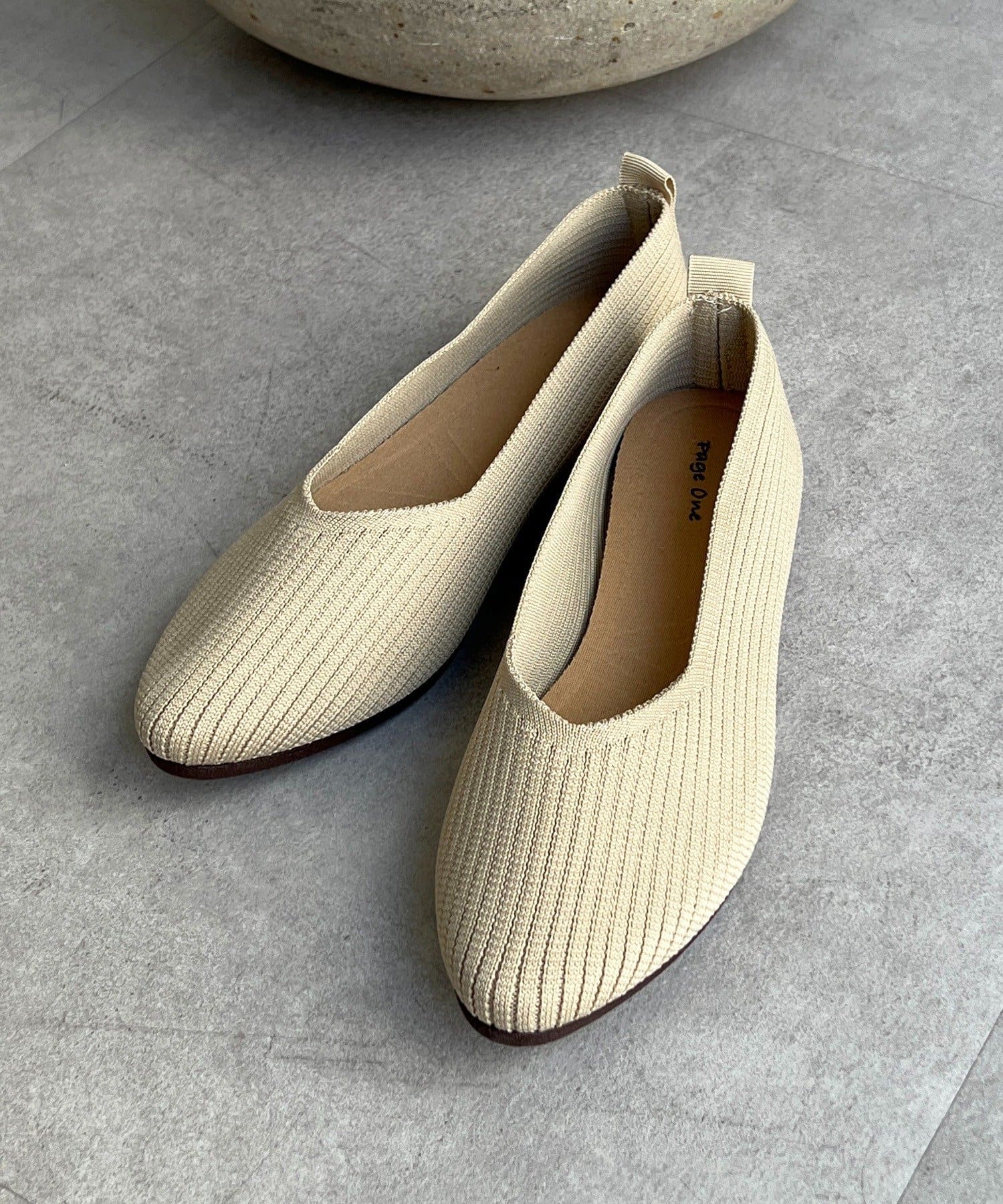 un dix cors(アンディコール) ニットVパンプス