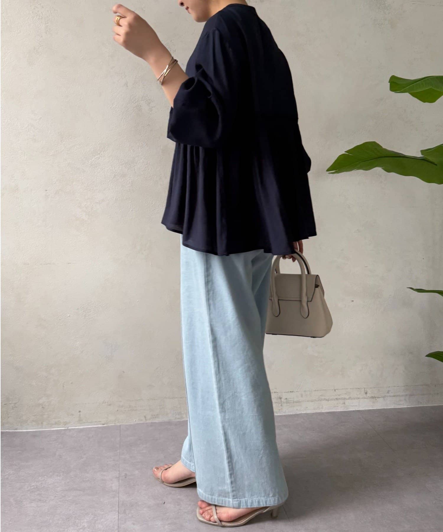 Jena　espace merveilleux(ジェナ　エスパスメルヴェイユ) シアーツイルギャザーブラウス