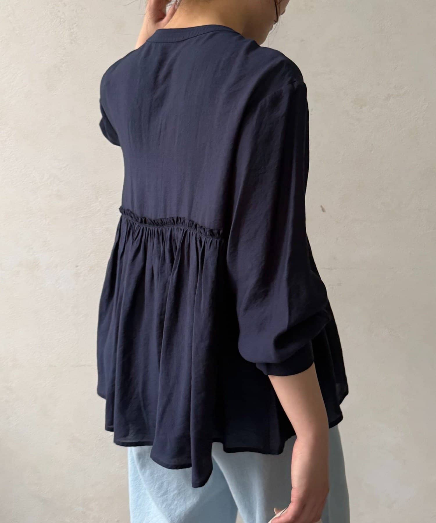 Jena　espace merveilleux(ジェナ　エスパスメルヴェイユ) シアーツイルギャザーブラウス