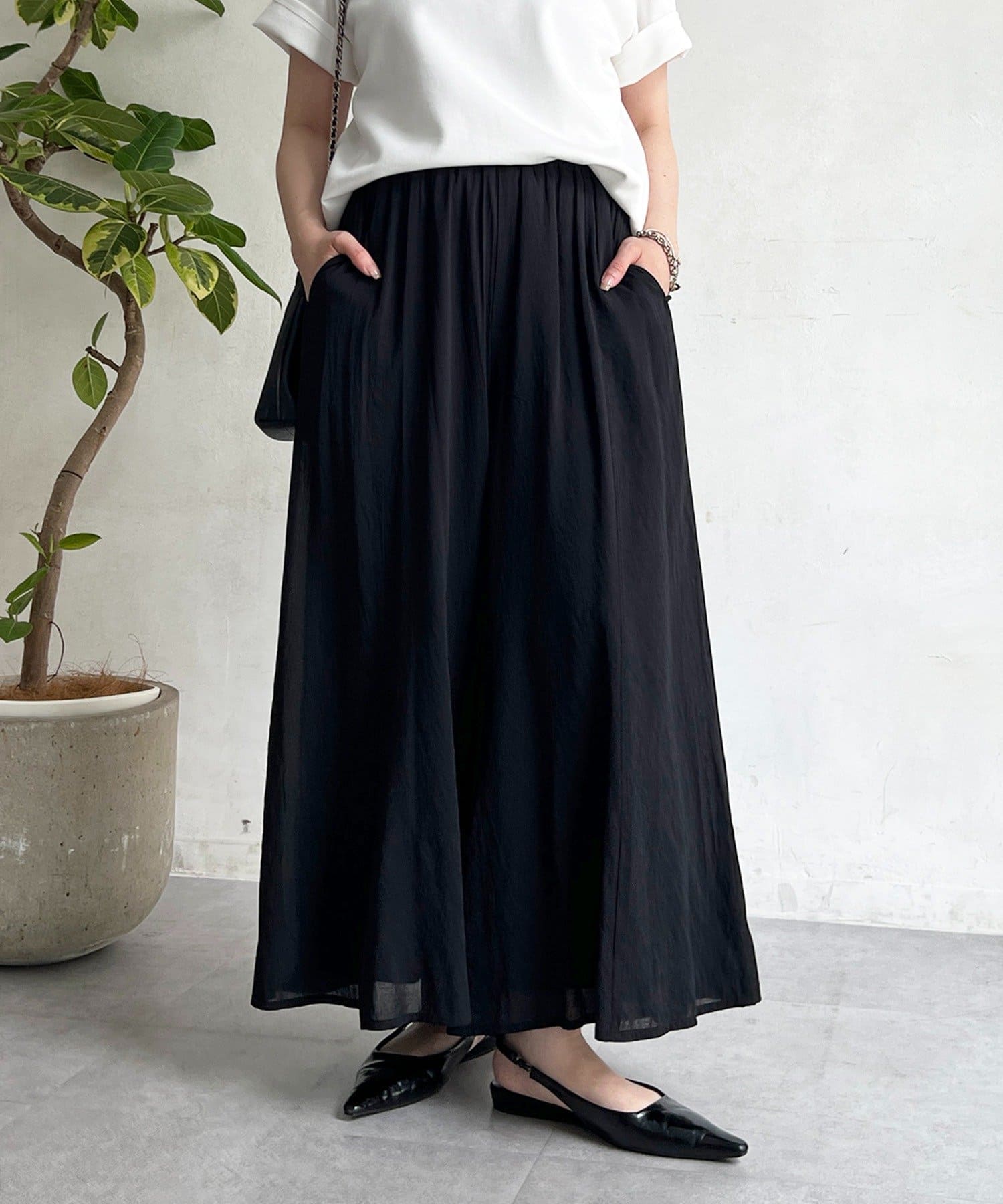 un dix cors(アンディコール) 麻調シアースパンパンツ