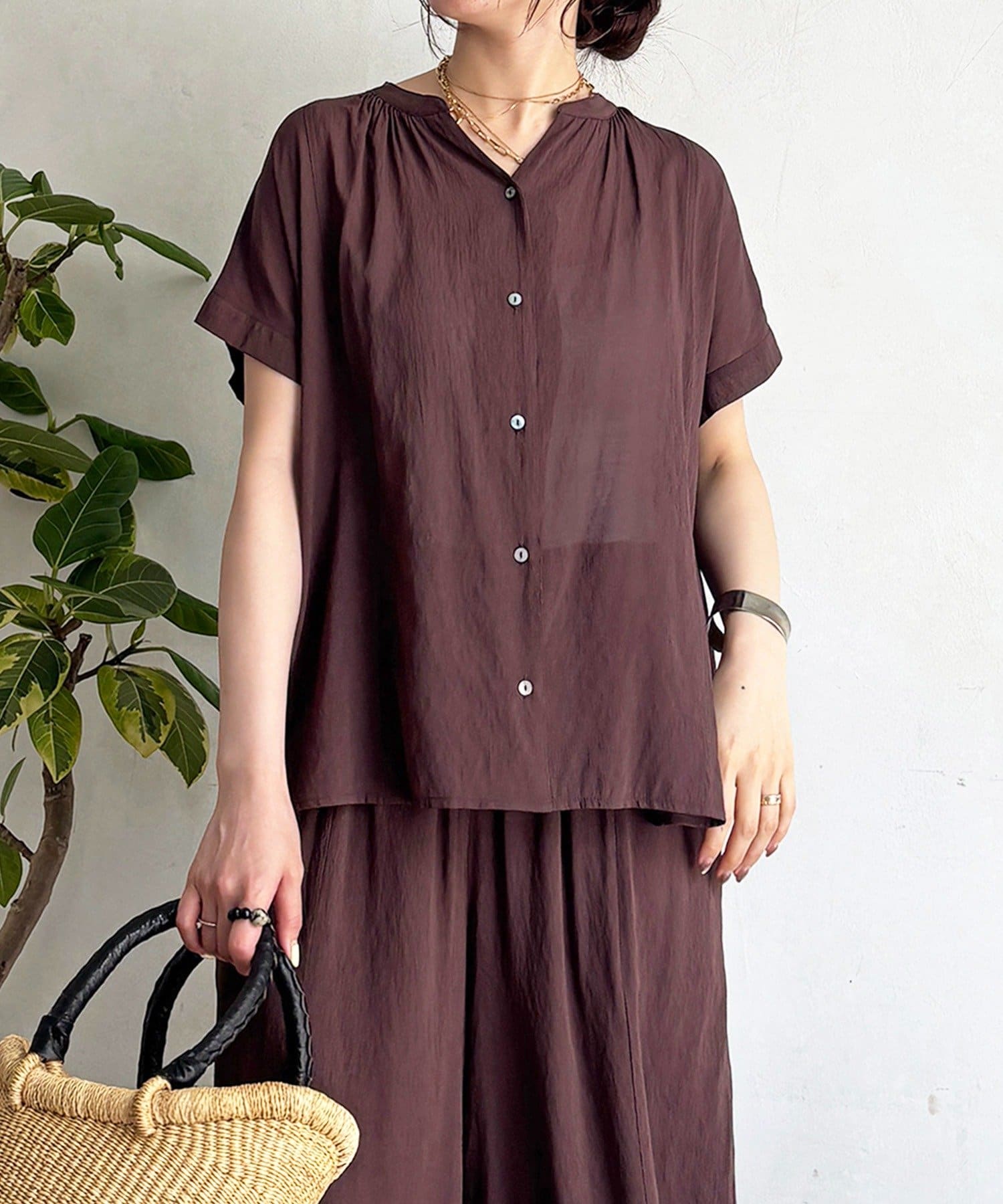 un dix cors(アンディコール) バック切替麻調シアーブラウス