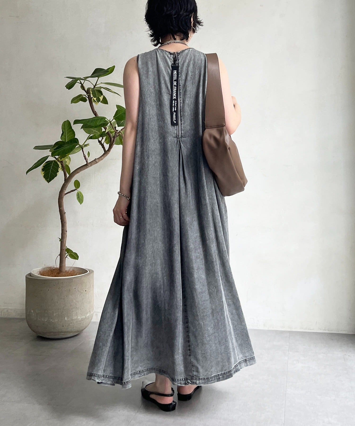 un dix cors(アンディコール) デニムバックジップワンピース