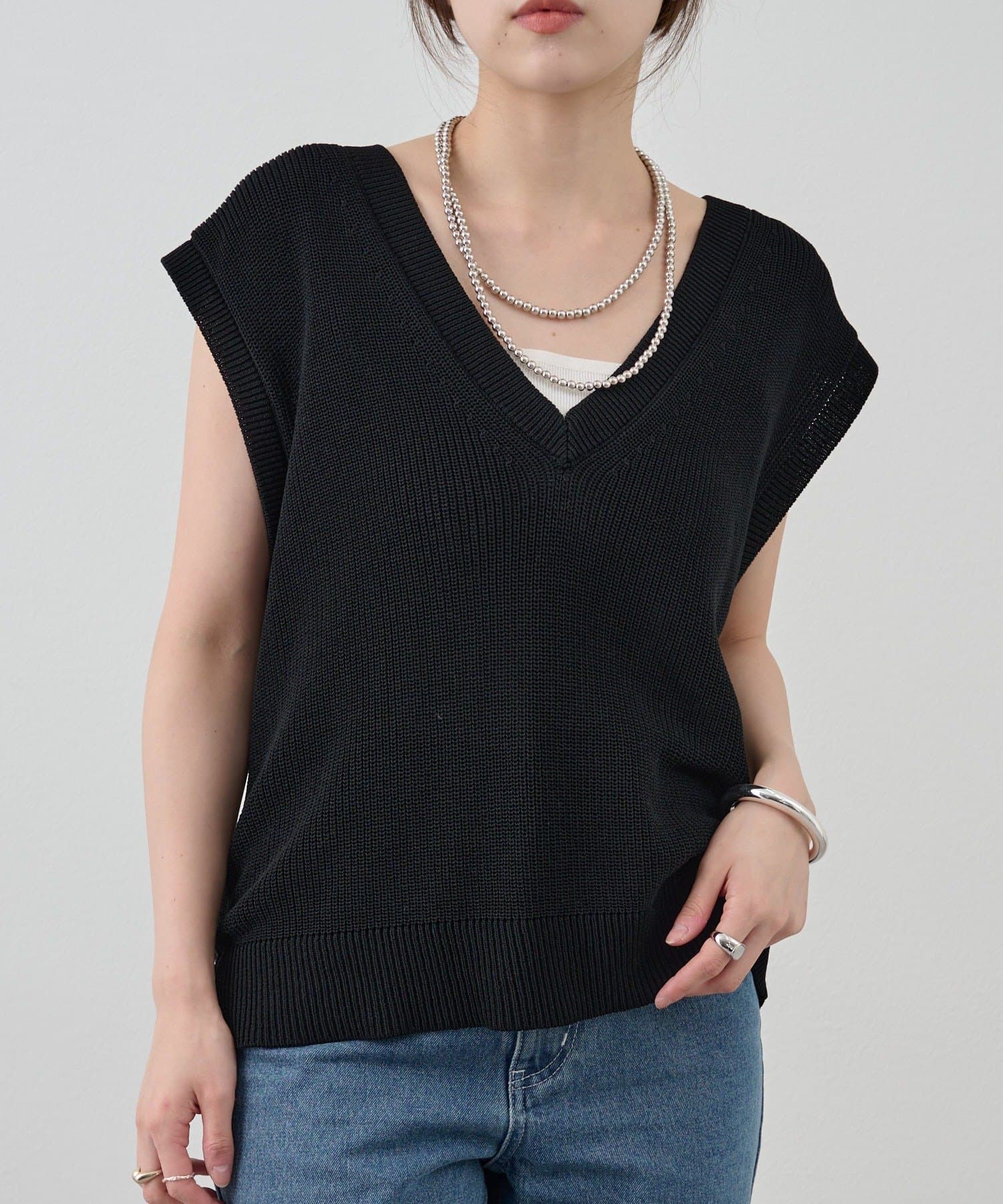 OUTLET(アウトレット) 【SHENERY】深Vネックニットベスト