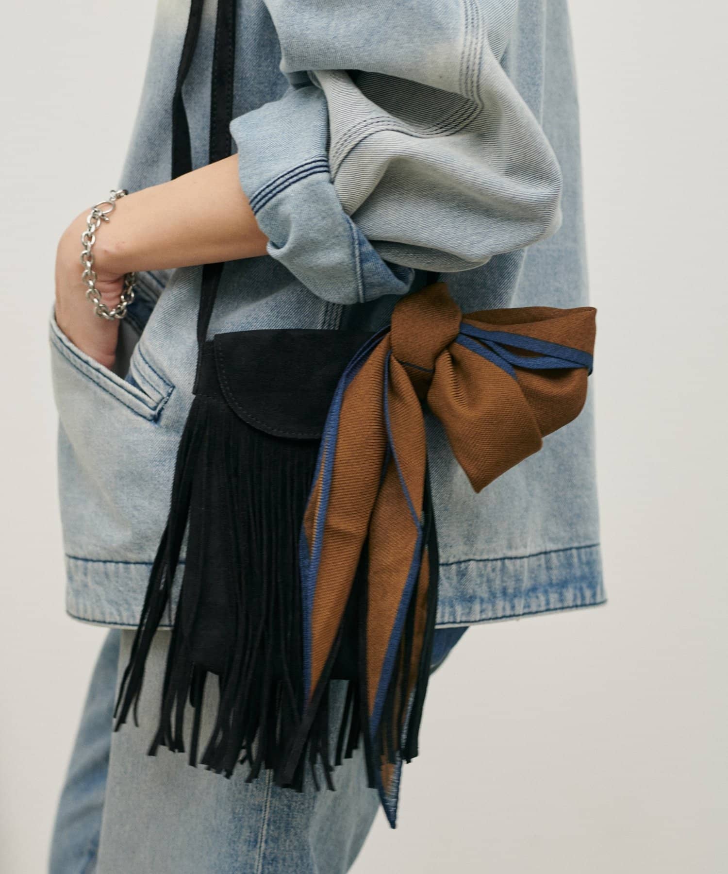 LARUTA(ラルータ) 【Web限定】クロスラインスカーフ