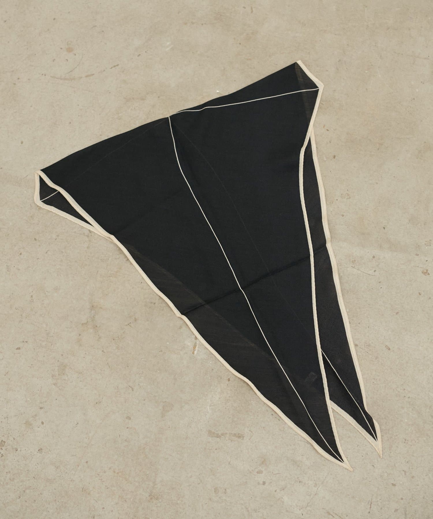 LARUTA(ラルータ) 【Web限定】クロスラインスカーフ