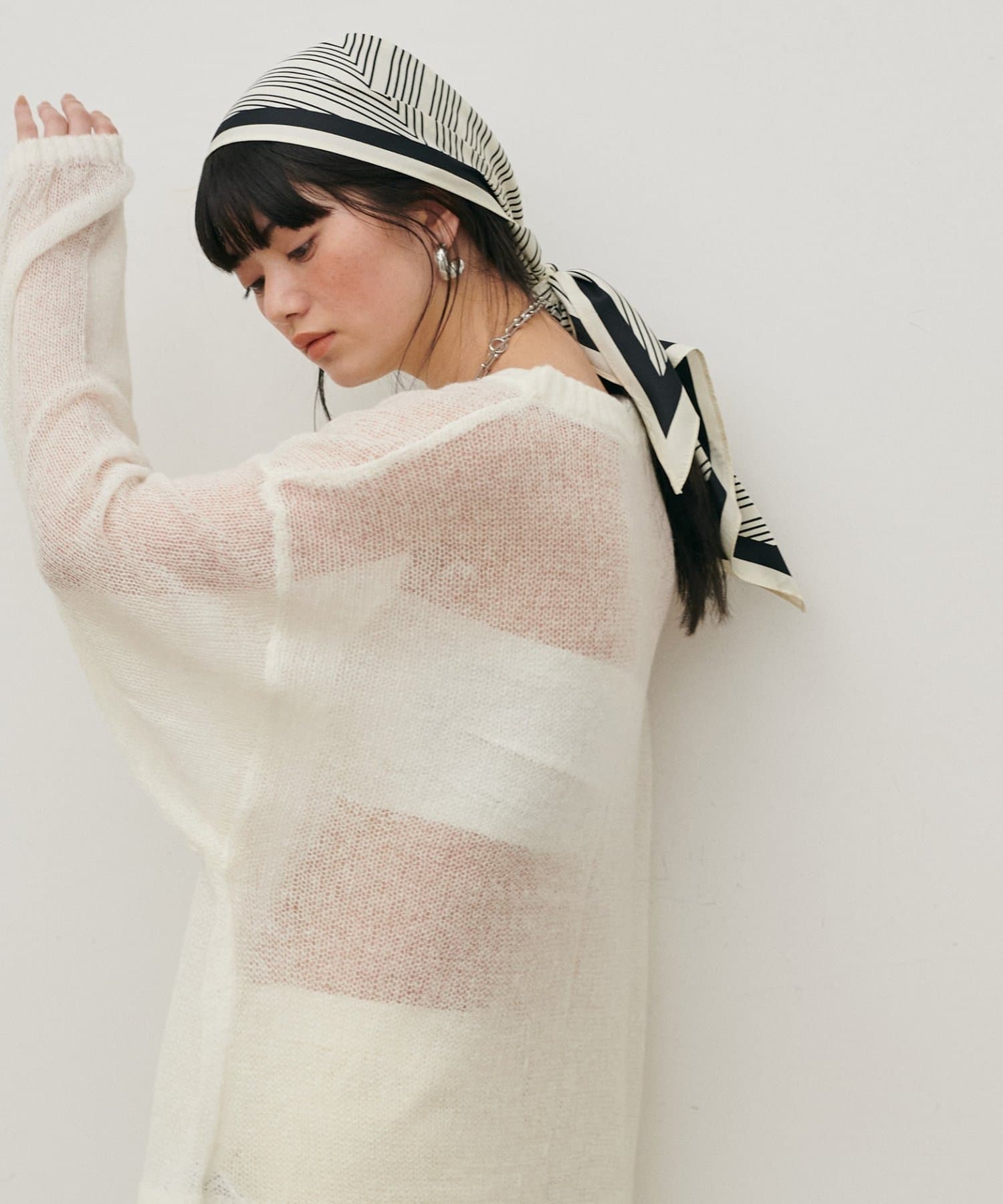 LARUTA(ラルータ) トライアングルラインスカーフ