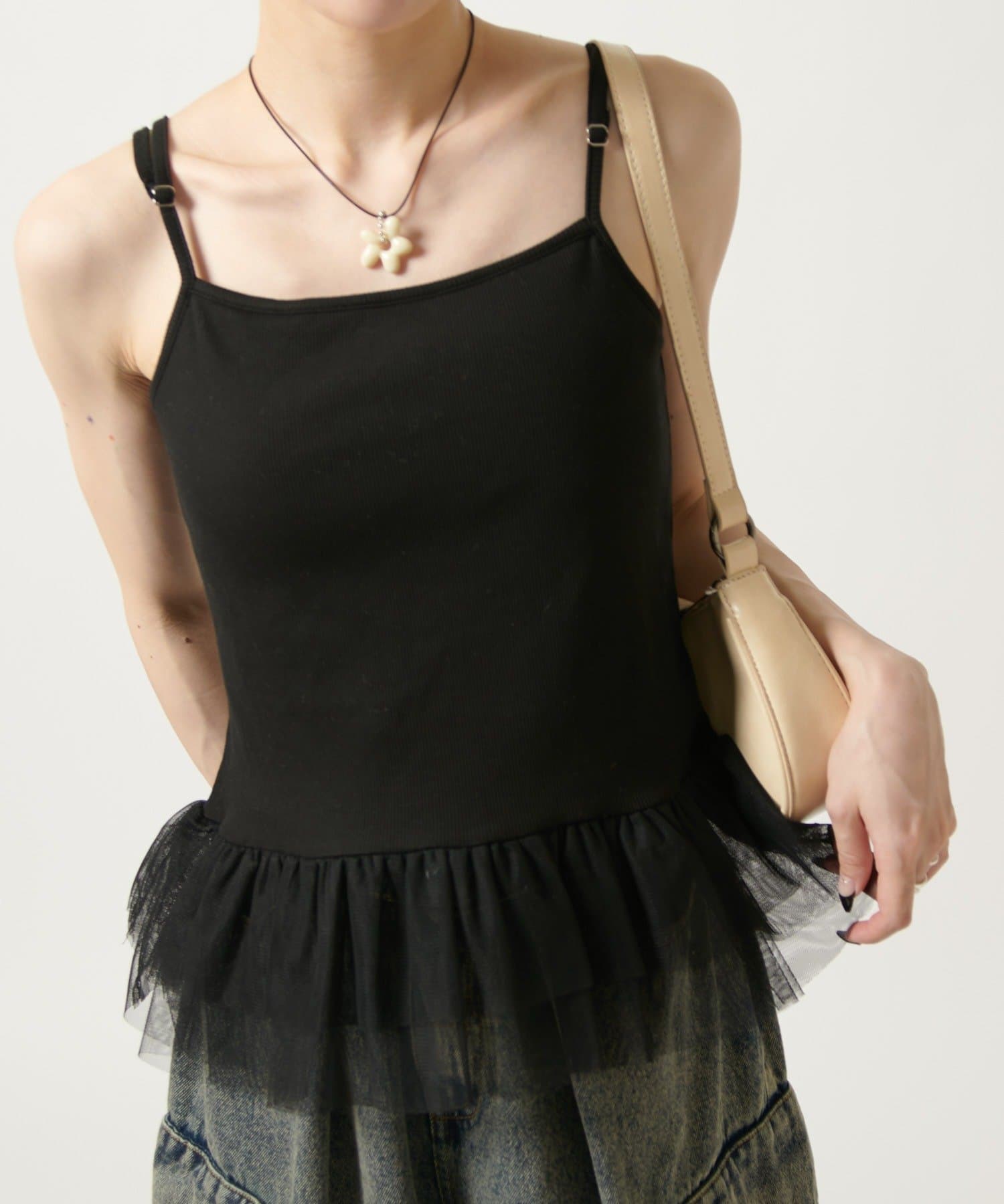 w closet(ダブルクローゼット) 【カップ付き/3色展開】チュールフリルキャミ