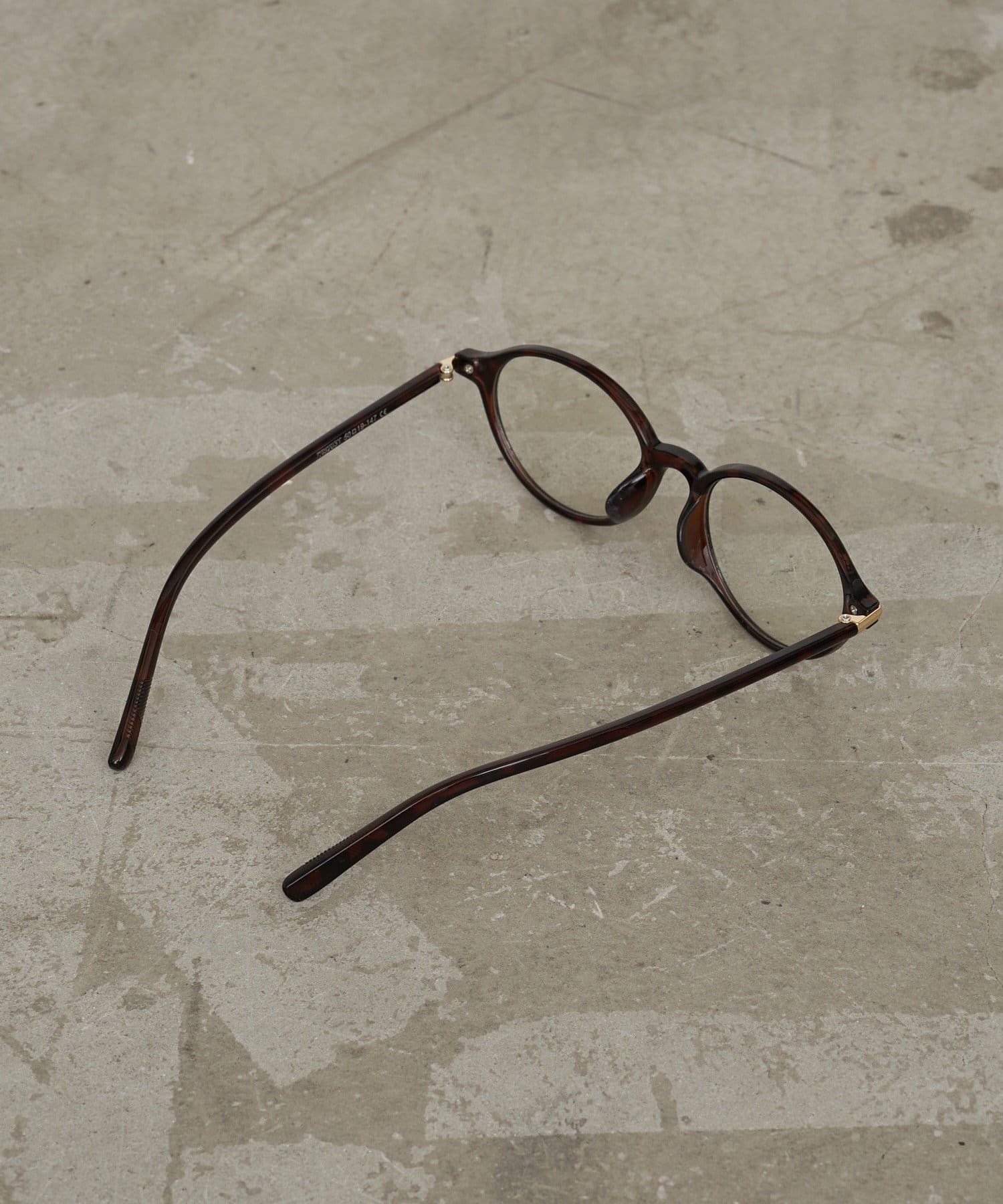 RAY CASSIN(レイカズン) オーバルメガネ