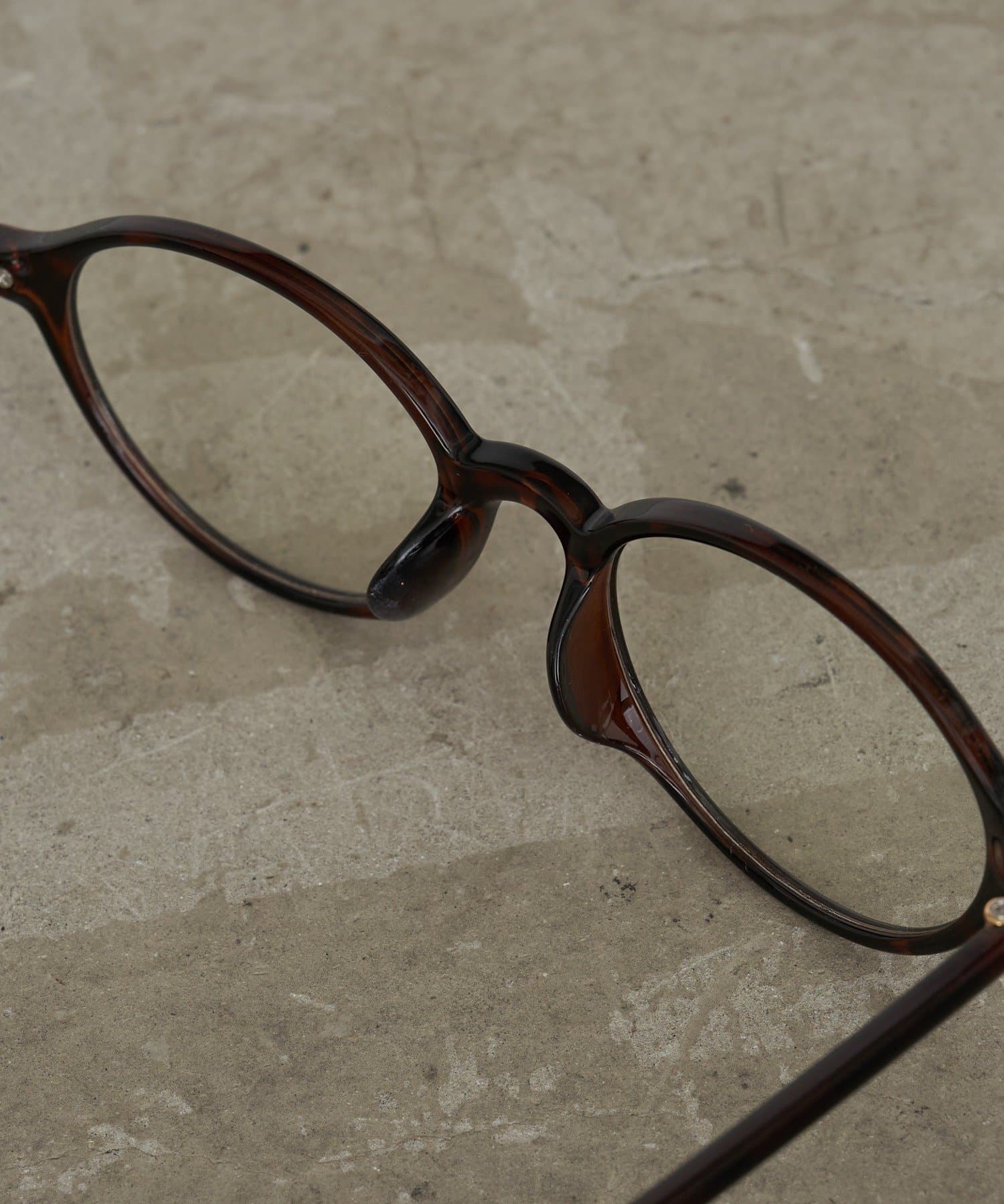 RAY CASSIN(レイカズン) オーバルメガネ