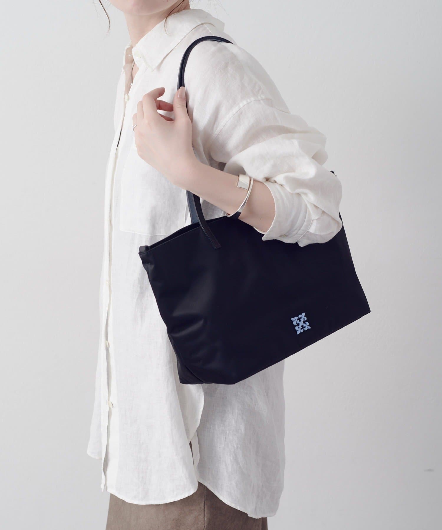 russet(ラシット) ［4/29(水) 0:00～予約スタート］バイカラーレザーハンドルトートバッグ