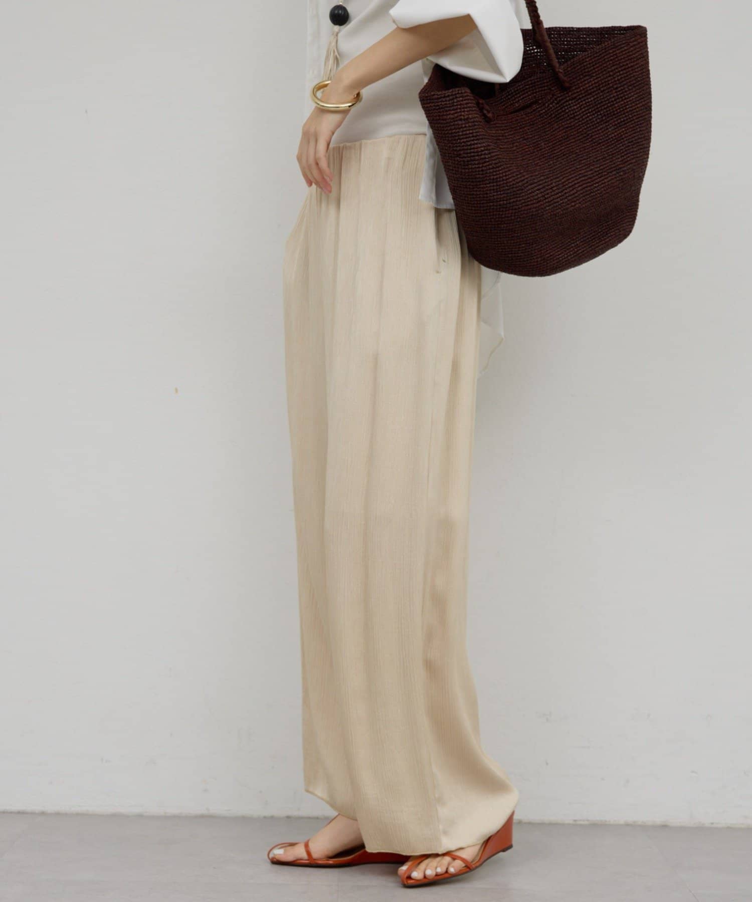 GALLARDAGALANTE(ガリャルダガランテ) サテンヨウリュウワイドパンツ