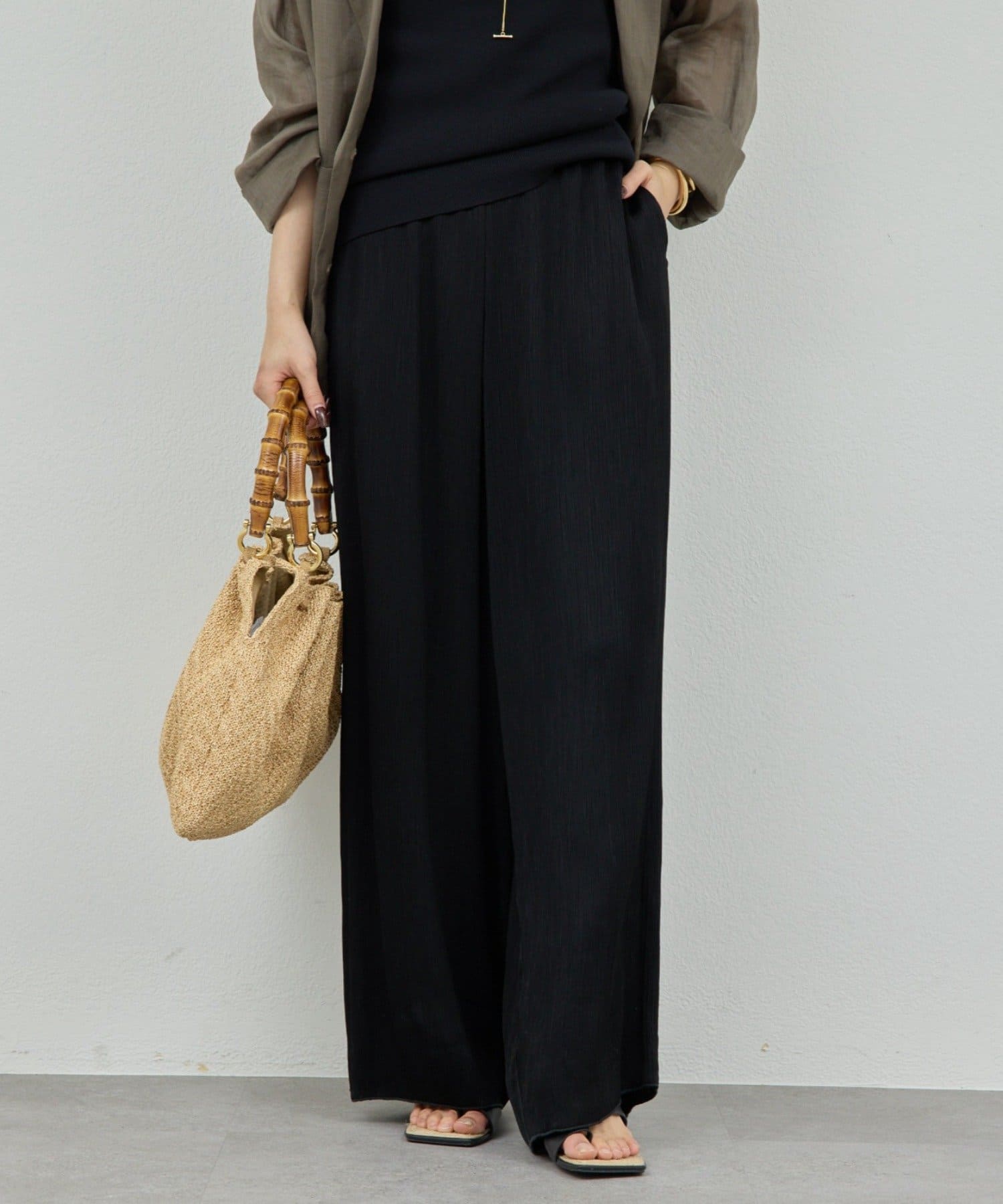 GALLARDAGALANTE(ガリャルダガランテ) サテンヨウリュウワイドパンツ