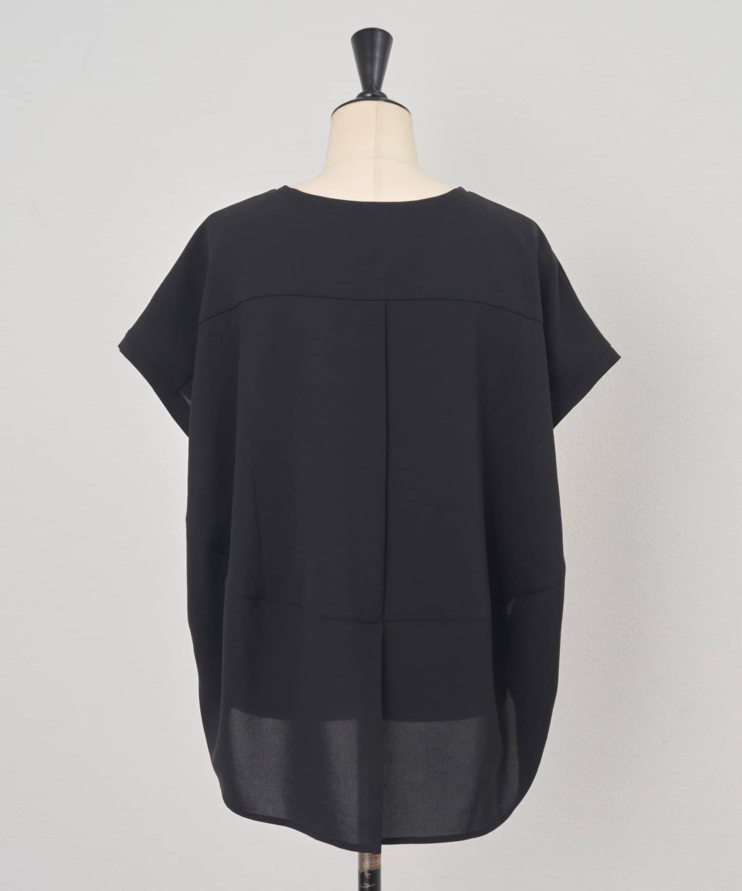 BEARDSLEY(ビアズリー) ウシロコクーンブラウス