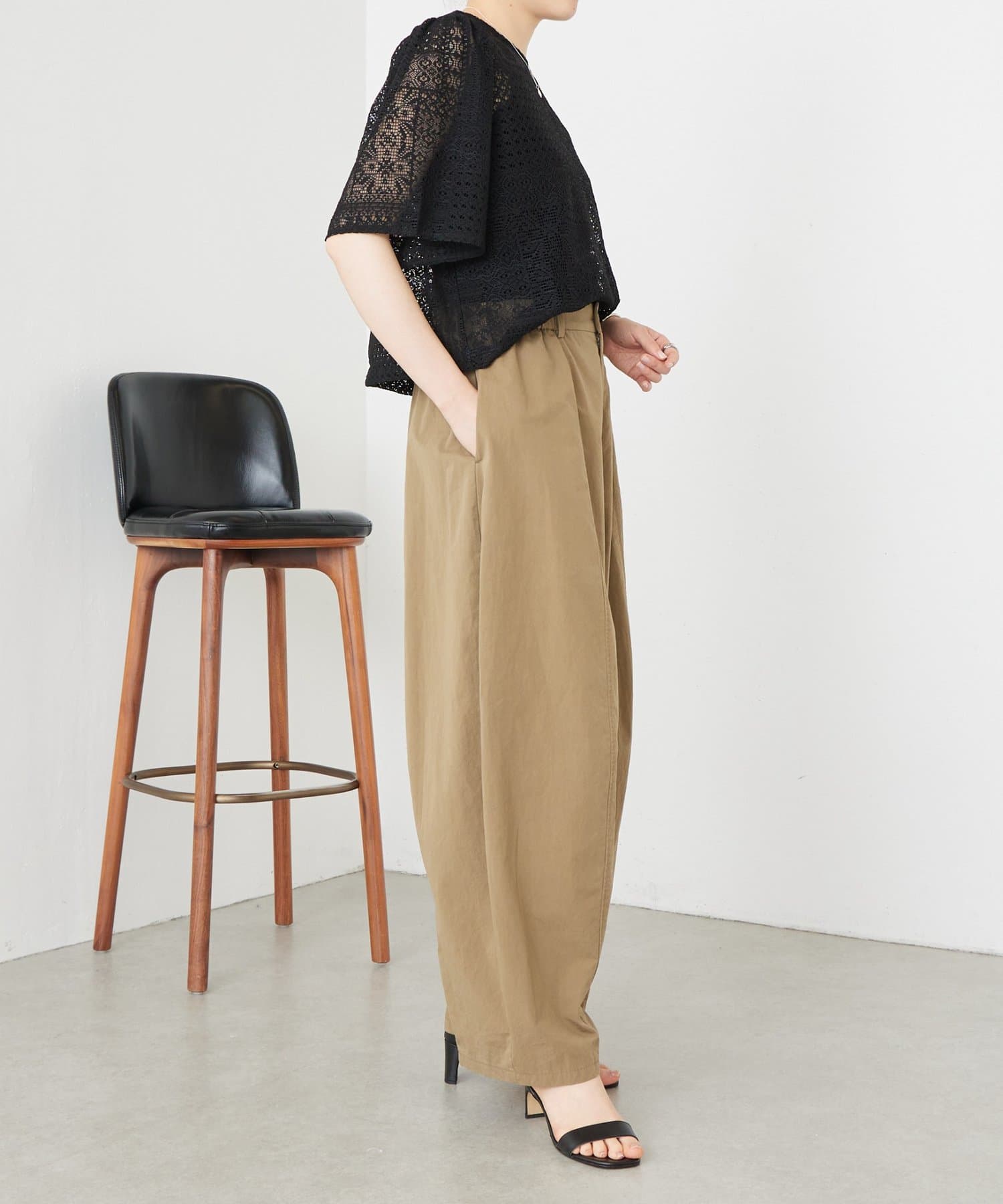 BEARDSLEY(ビアズリー) 《4/1(水)20：00予約開始》フレアスリーブレースプルオーバー